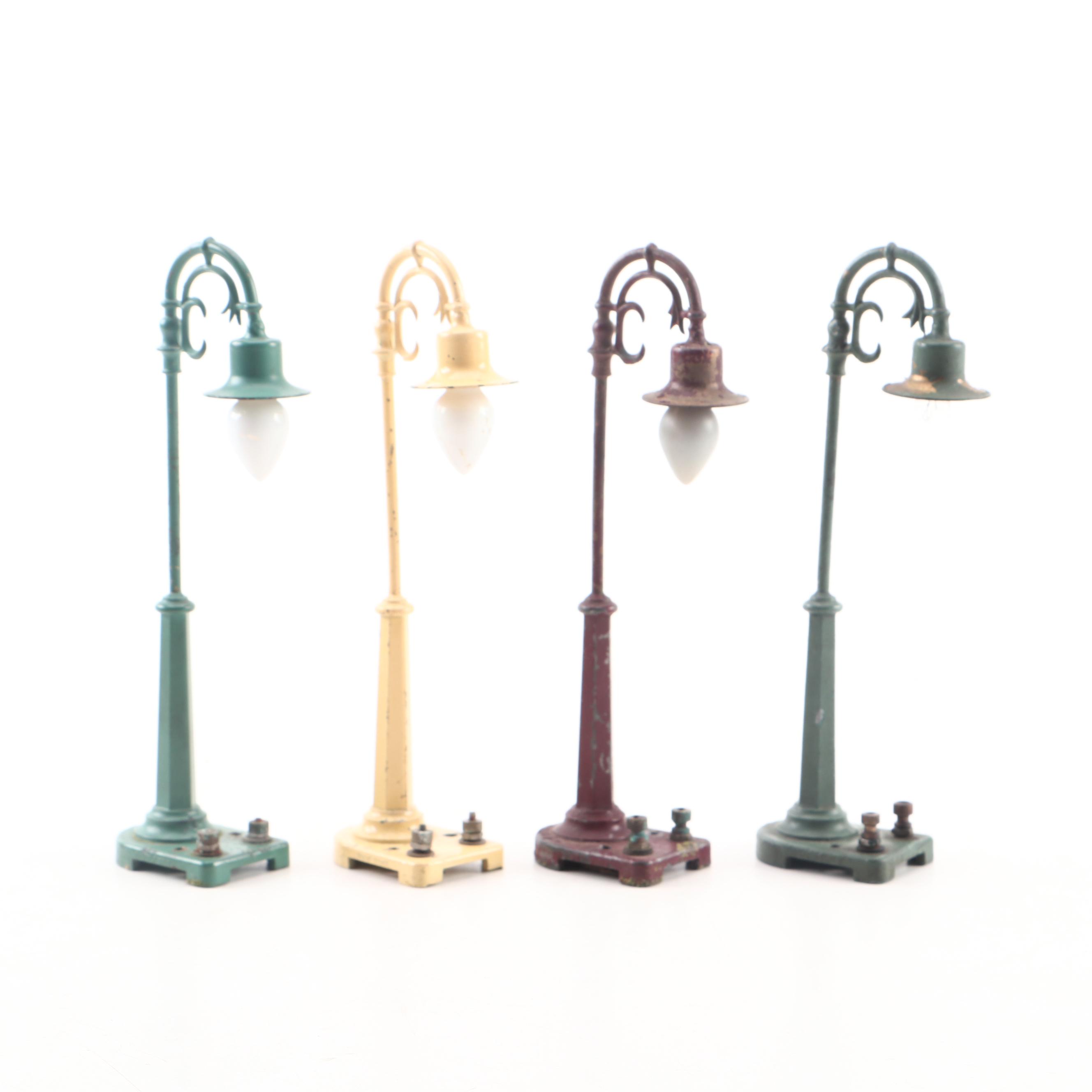 Lionel Passenger and Caboose Cars, "Commodore Vanderbilt" Engine and Light Poles