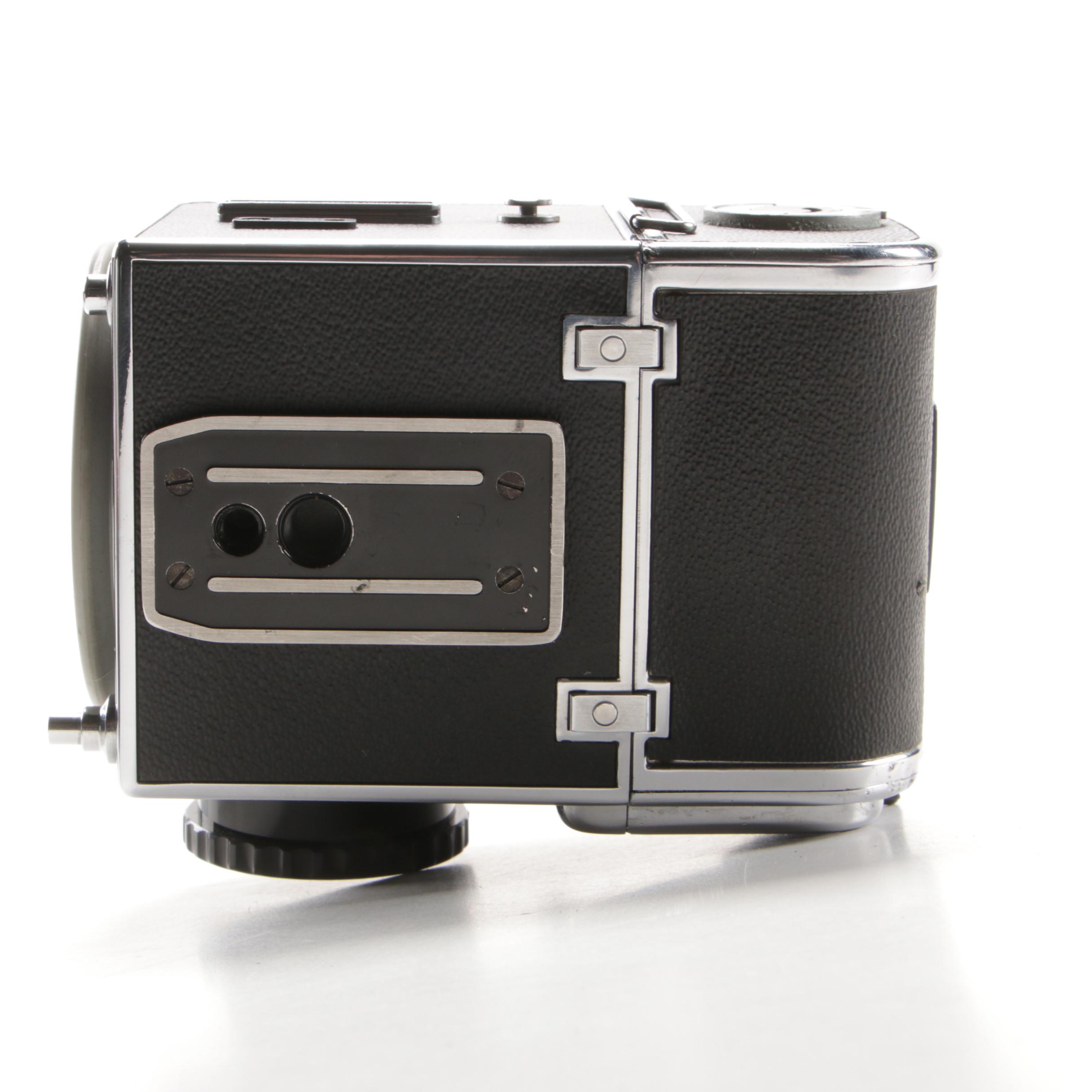 Hasselblad 500 C Medium Format Camera with Extra Film Magazine, Mid-20th Century