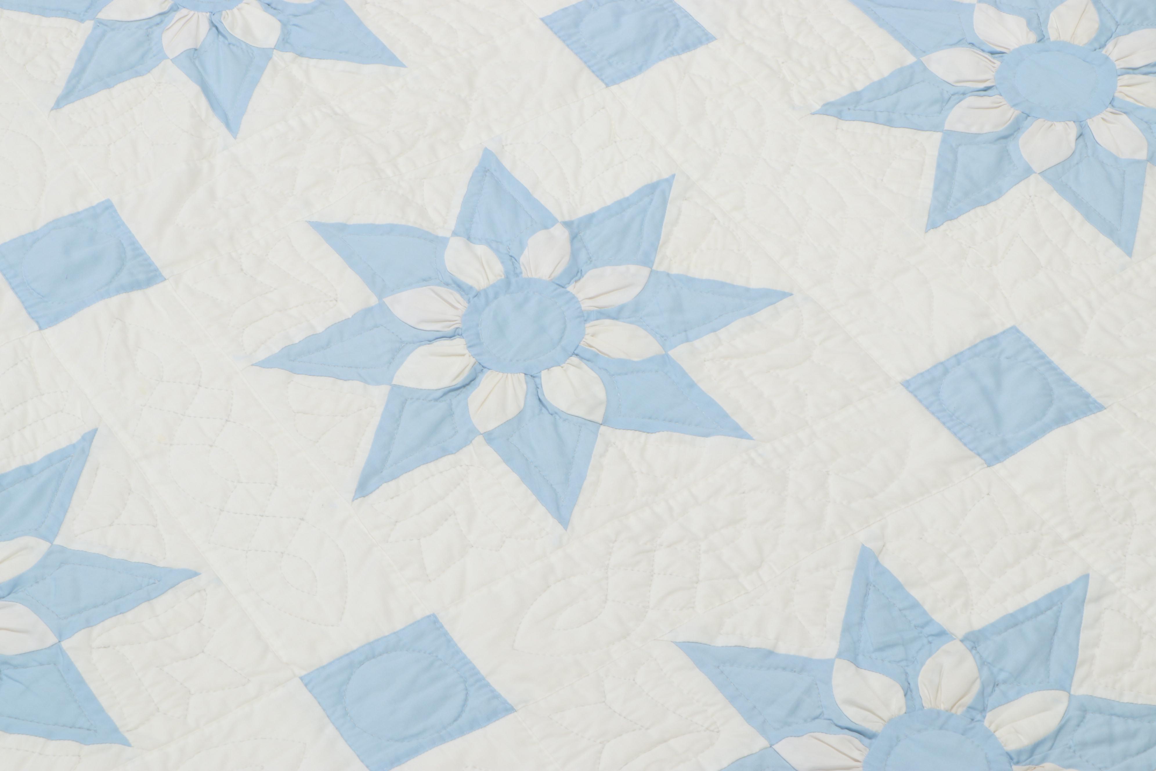 Handmade Pennsylvania Amish Blue and White Cotton Patchwork Quilt, 1970s