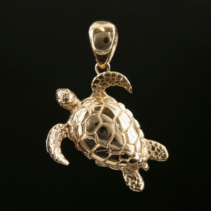 14K Gold Turtle Pendant