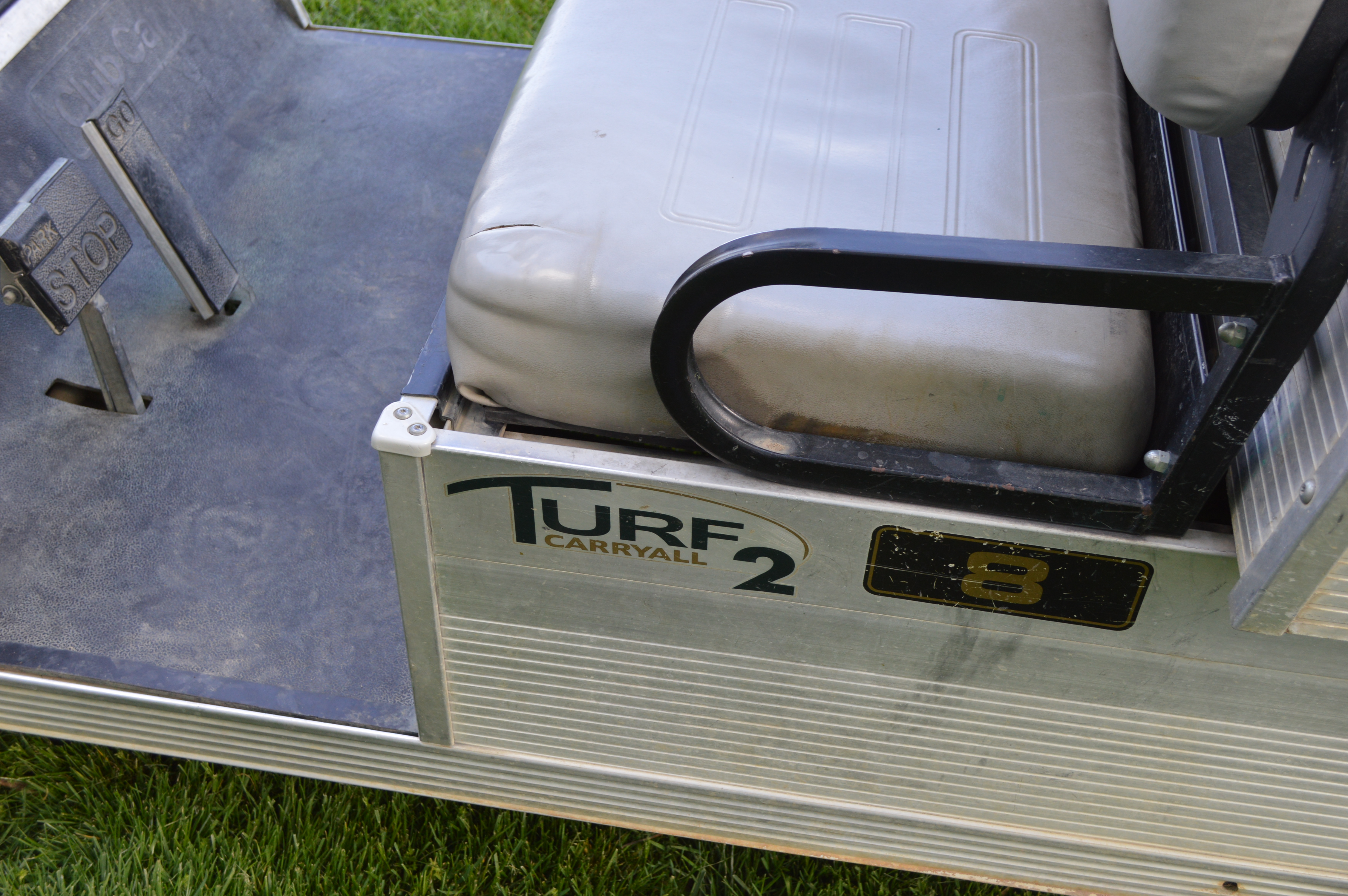 2010 Club Car Turf 2 Carryall Utility Golf Cart with Dump