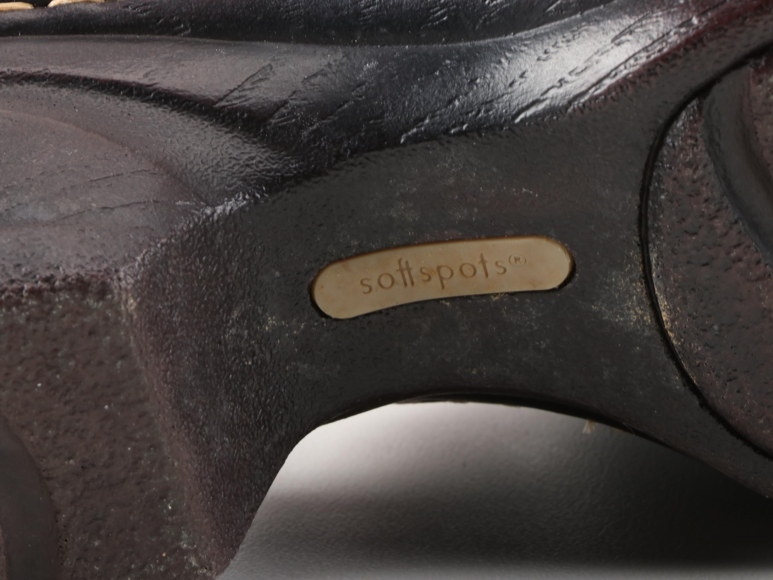 Eürosoft by Söfft and Softspots Suede and Leather Clogs