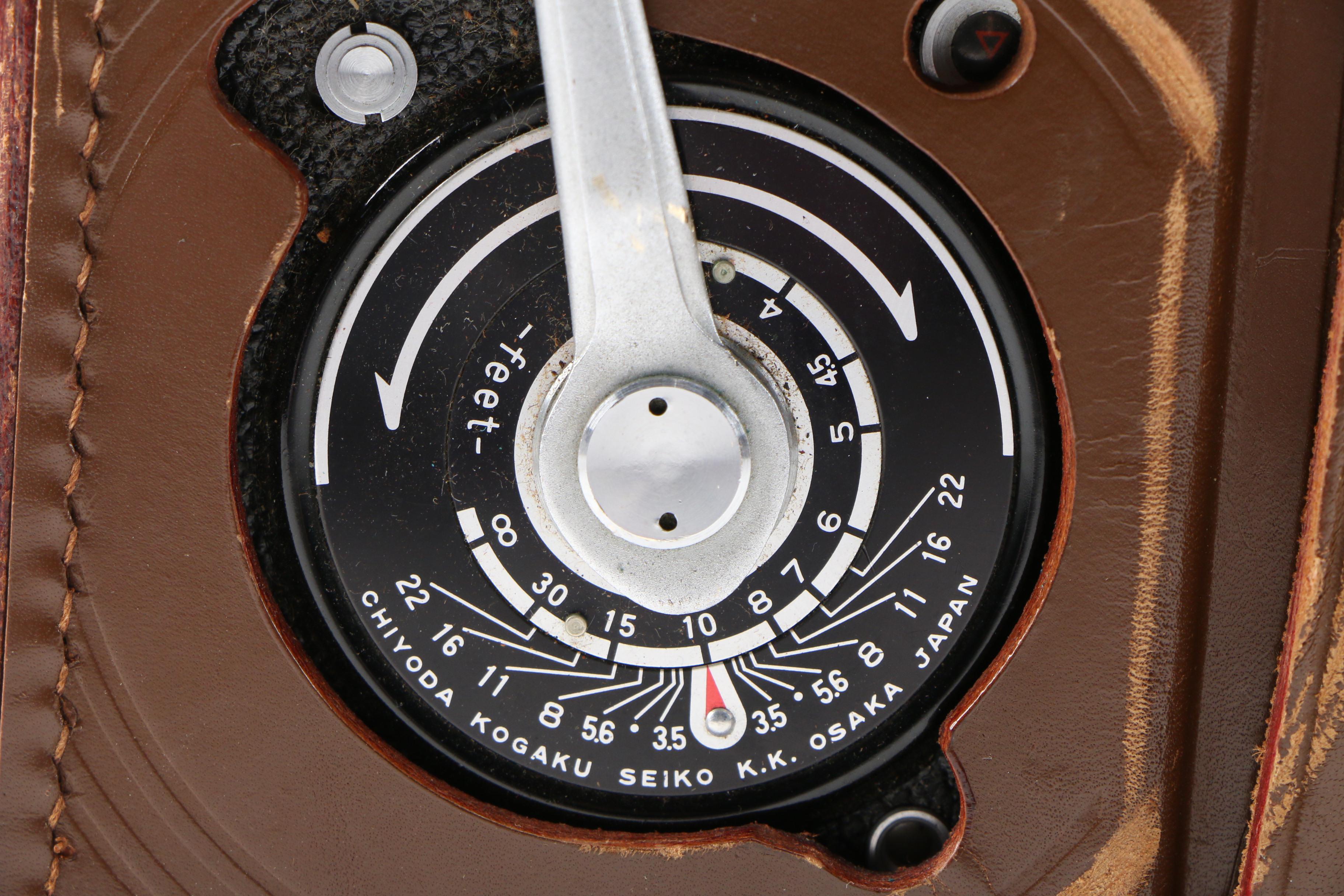 Minolta Autocord, Airesflex and Universal Uniflex II Flash Cameras, 1940s-1950s