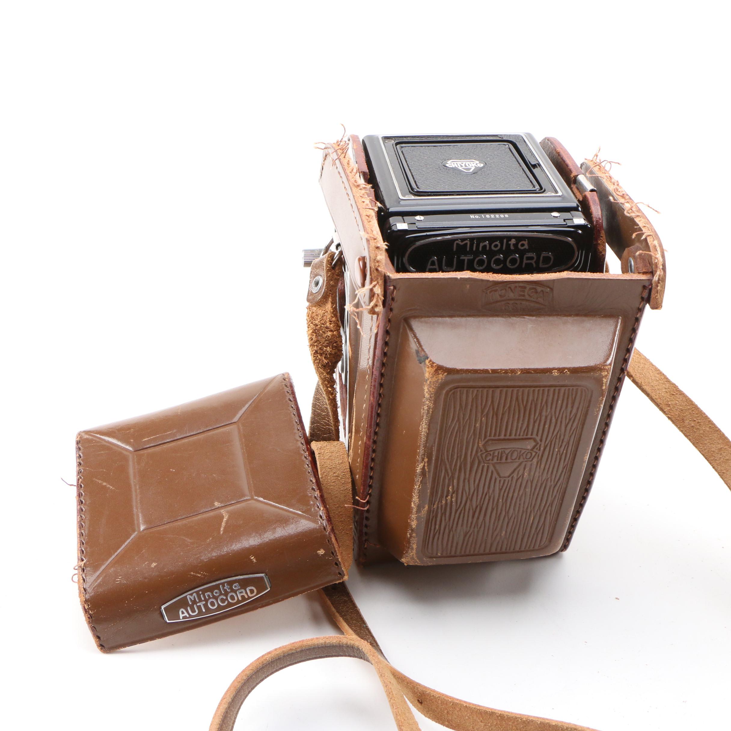 Minolta Autocord, Airesflex and Universal Uniflex II Flash Cameras, 1940s-1950s