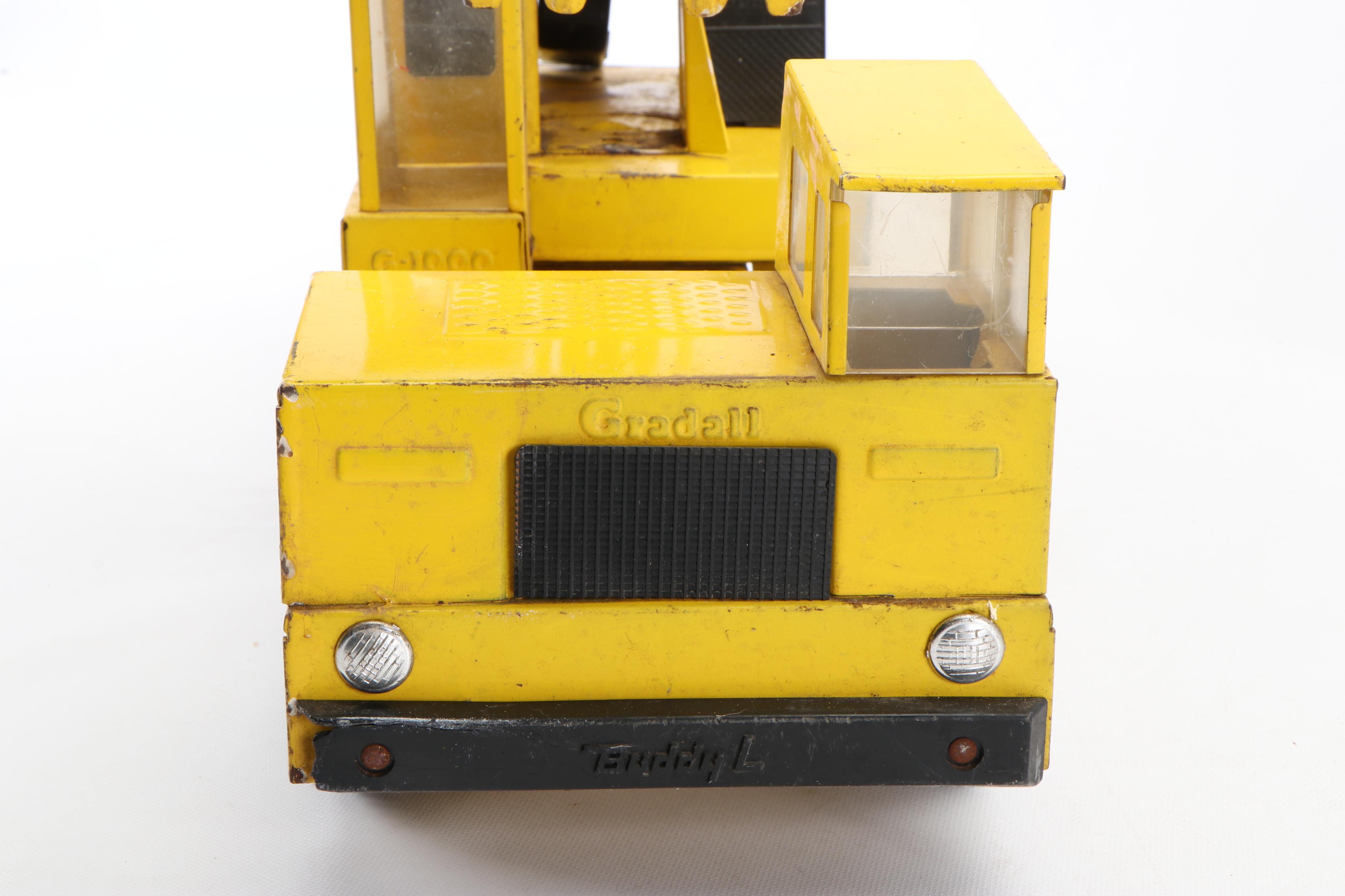 Buddy L "Gradall" Truck with Auburn Rubber Farm Toy Truck