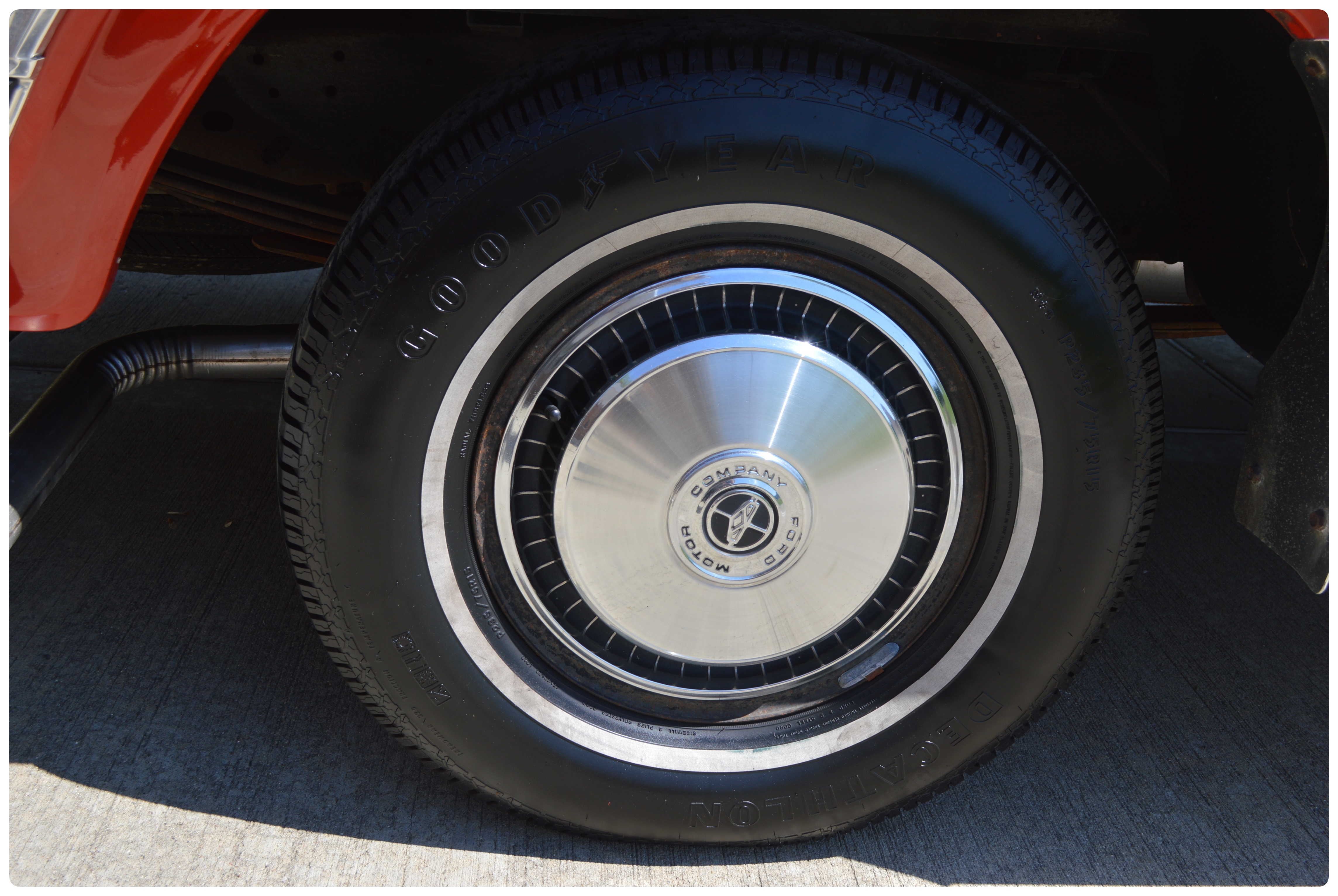 1984 Ford F-150 Two-Tone Truck with Cap