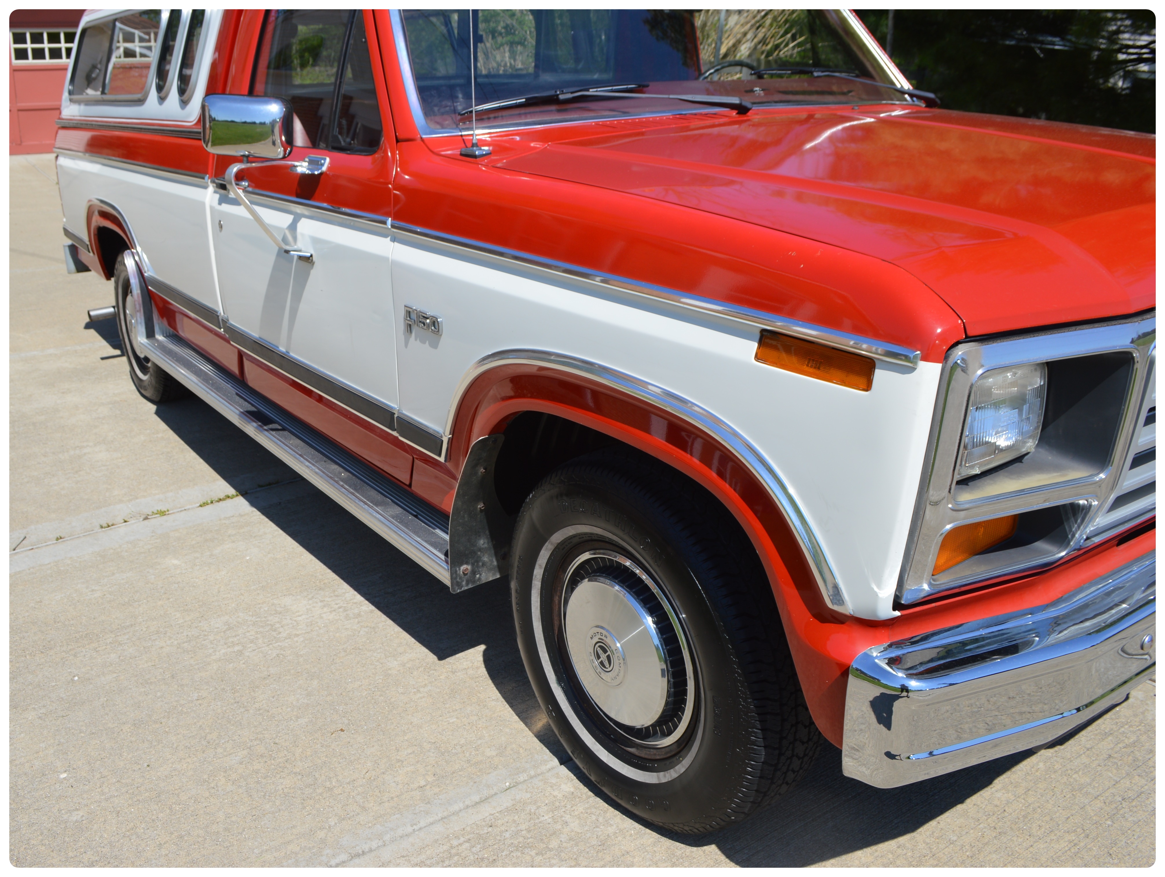 1984 Ford F-150 Two-Tone Truck with Cap