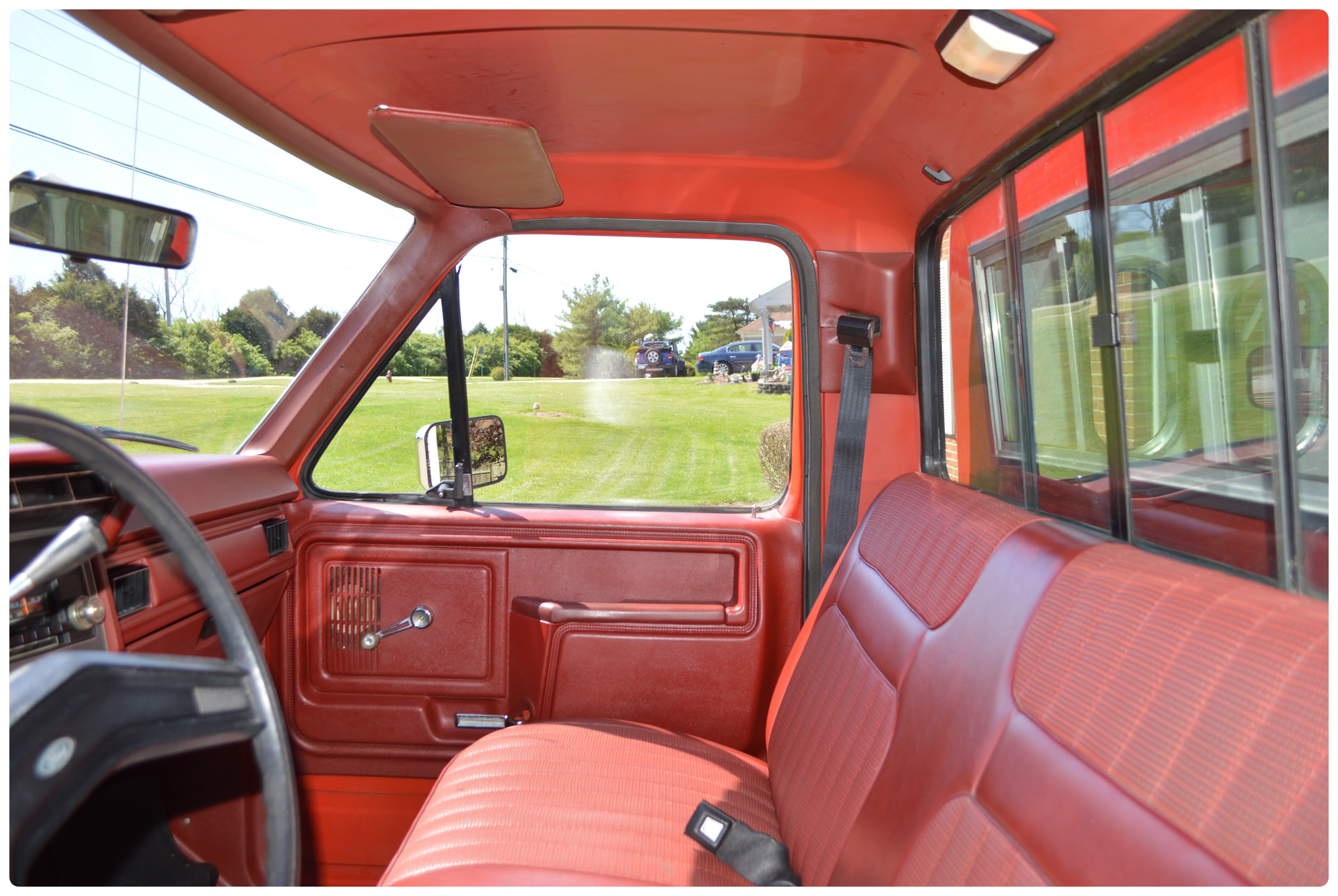 1984 Ford F-150 Two-Tone Truck with Cap