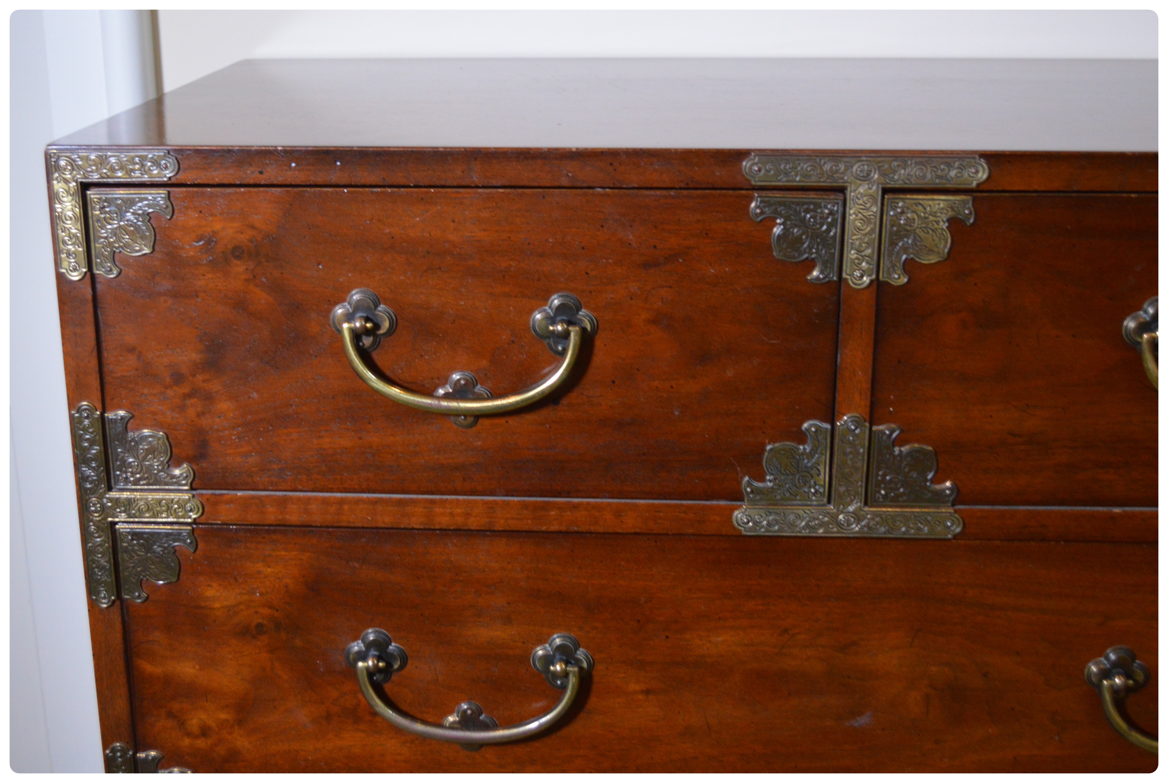 Henredon "Pan Asian" Tansu Campaign Style Mahogany Chest of Drawers