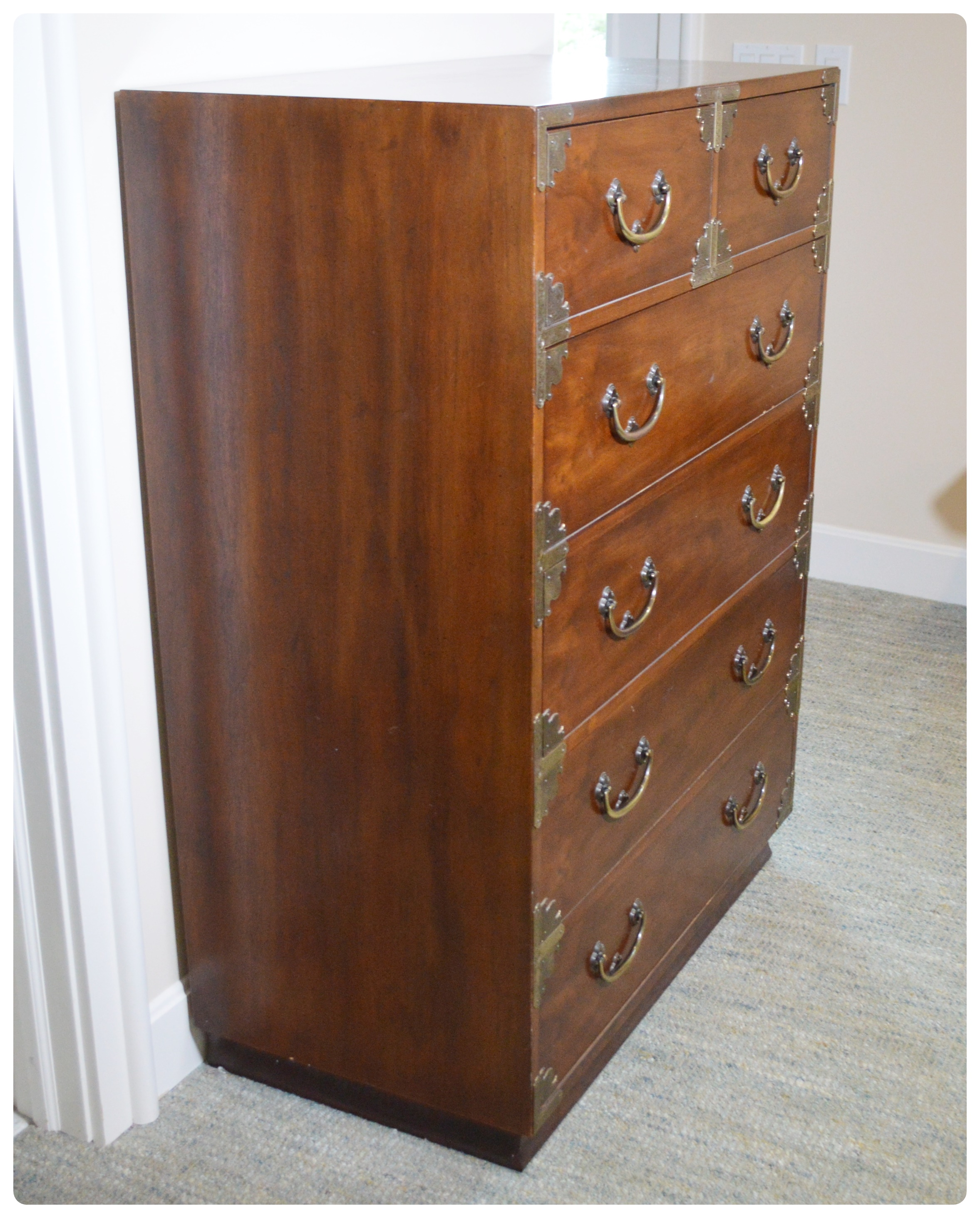 Henredon "Pan Asian" Tansu Campaign Style Mahogany Chest of Drawers
