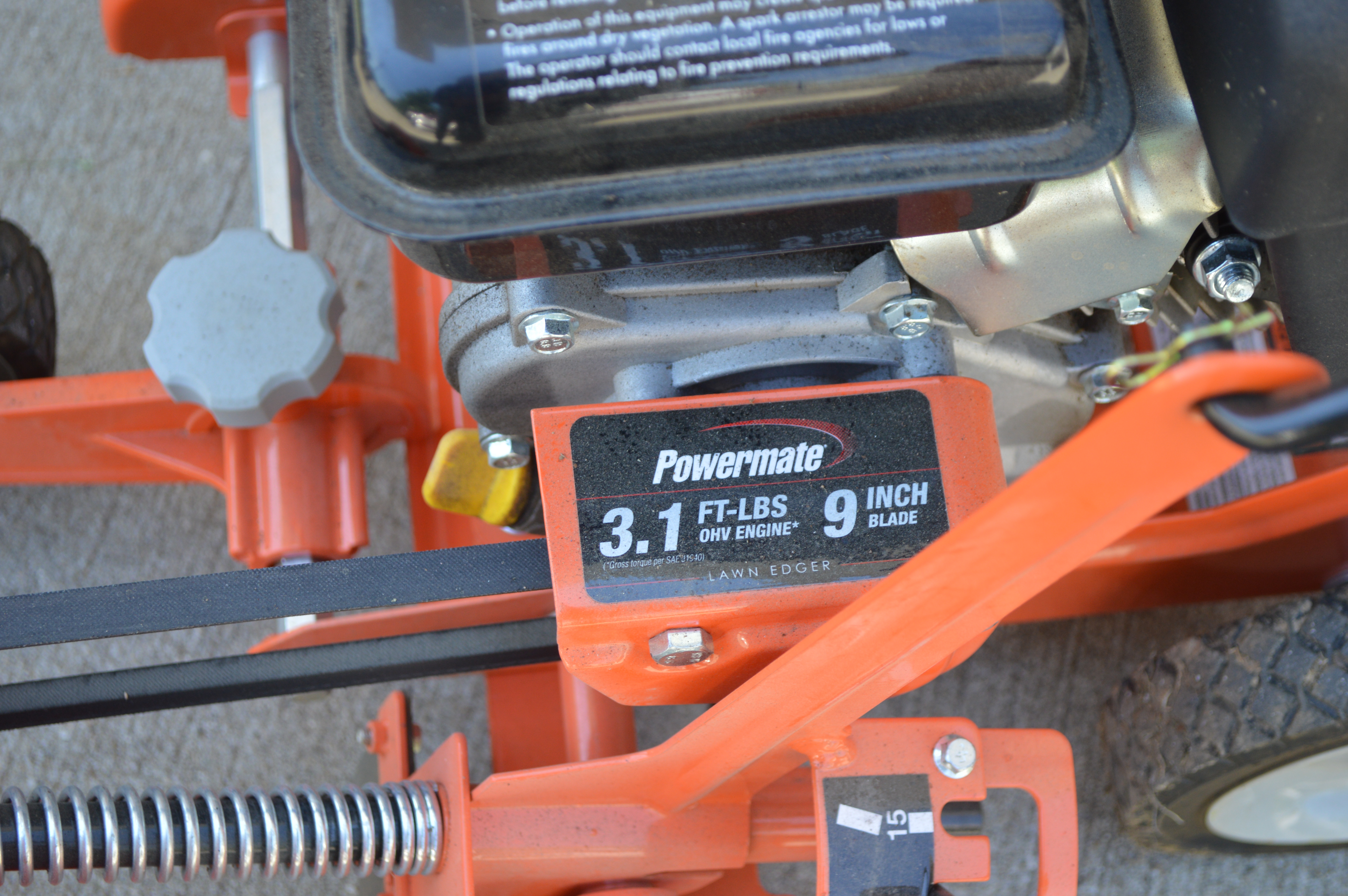 Powermate 9" Walk Behind Gasoline Lawn Edger