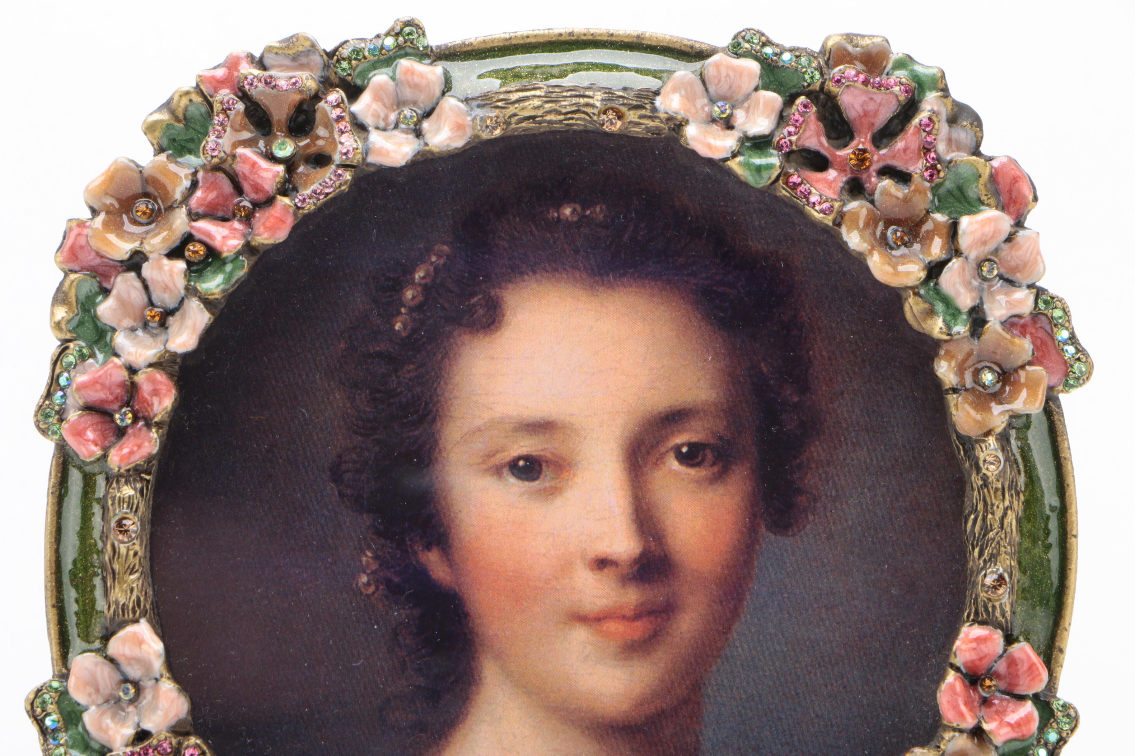 Jay Strongwater Round Tabletop Picture Frame with Original Box