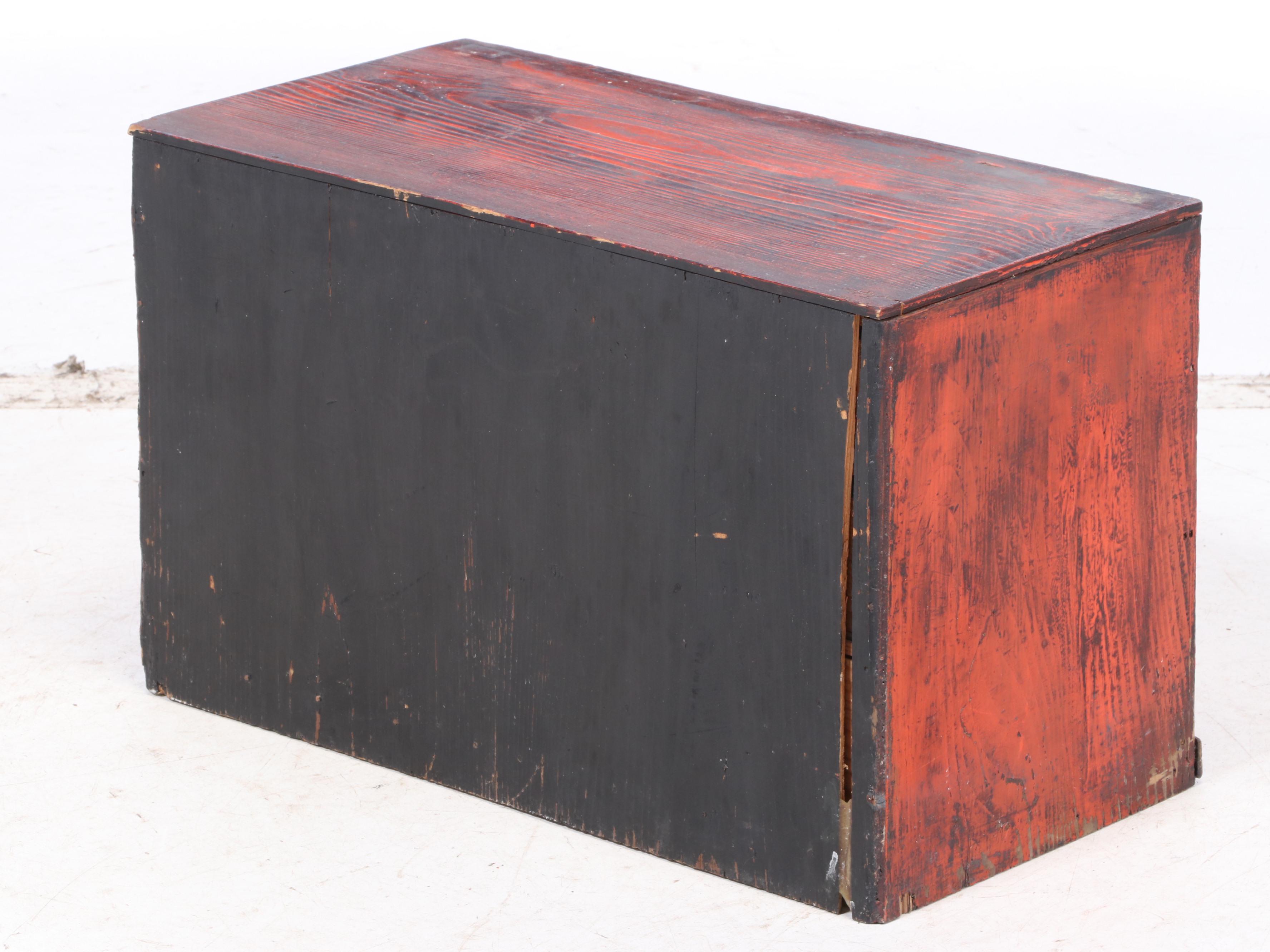 Japanese Painted Pine Six-Drawer Tansu, 20th Century