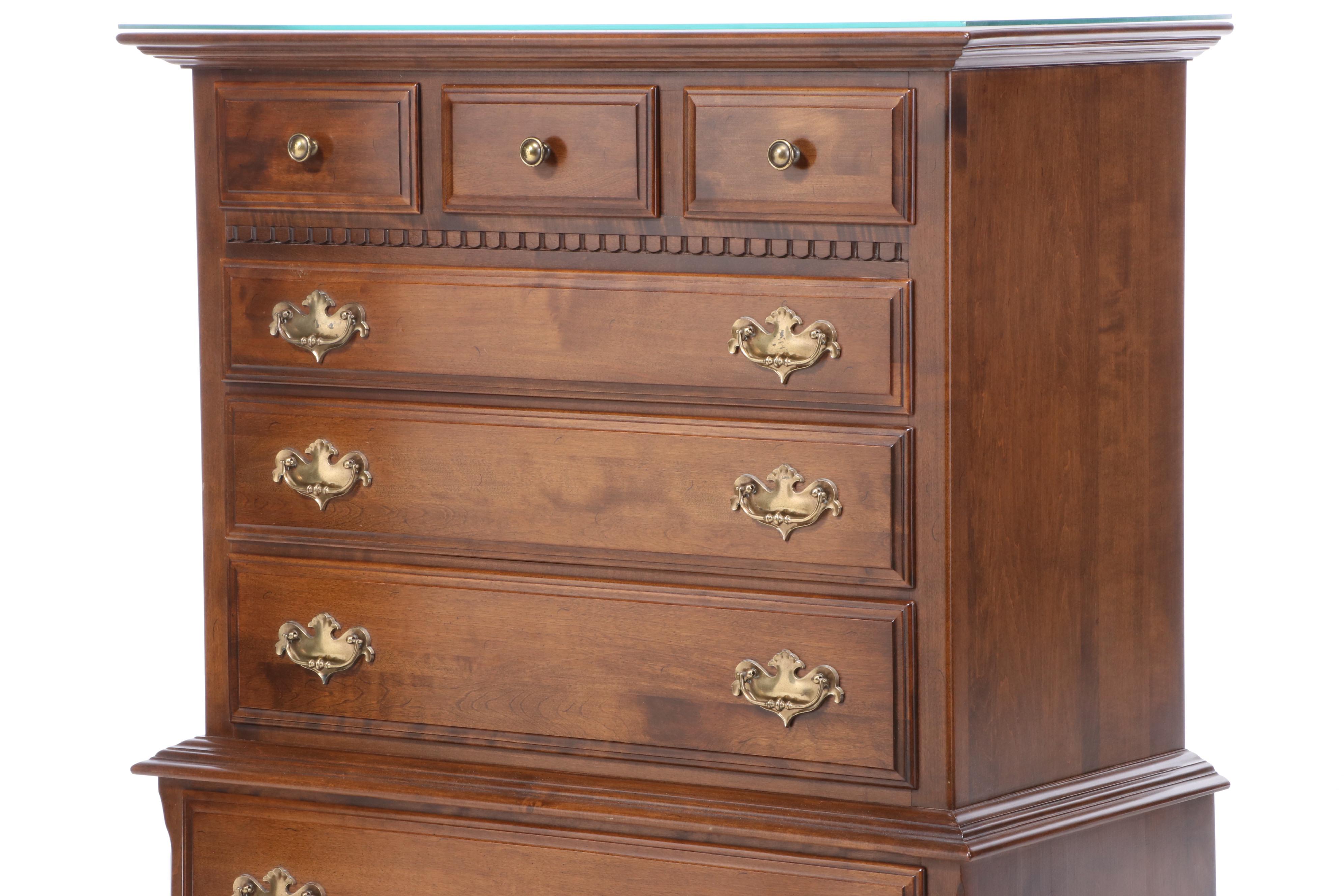 Ethan Allen "Classic Manor" Maple Chest on Chest, Mid to Late 20th Century