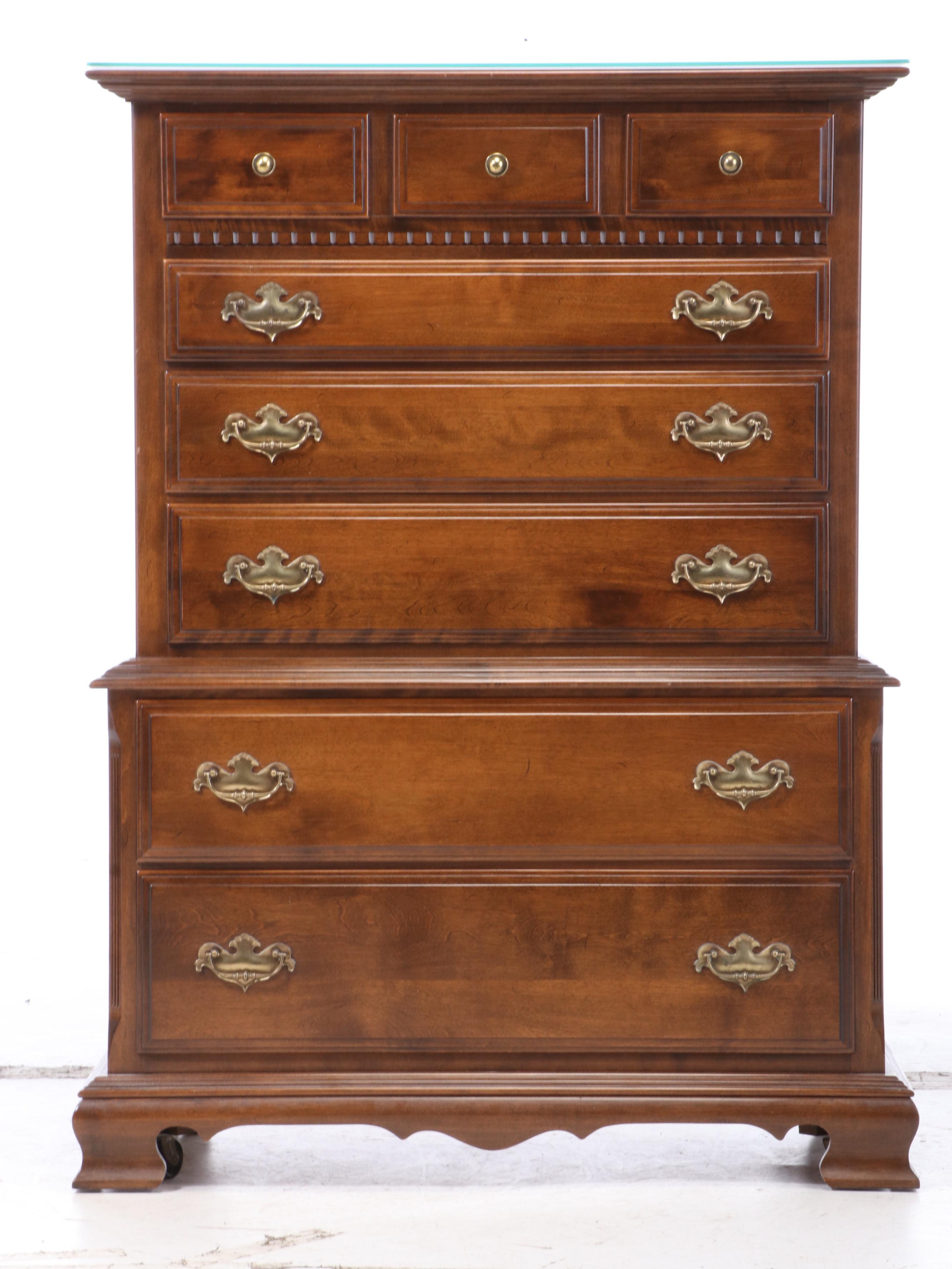 Ethan Allen "Classic Manor" Maple Chest on Chest, Mid to Late 20th Century