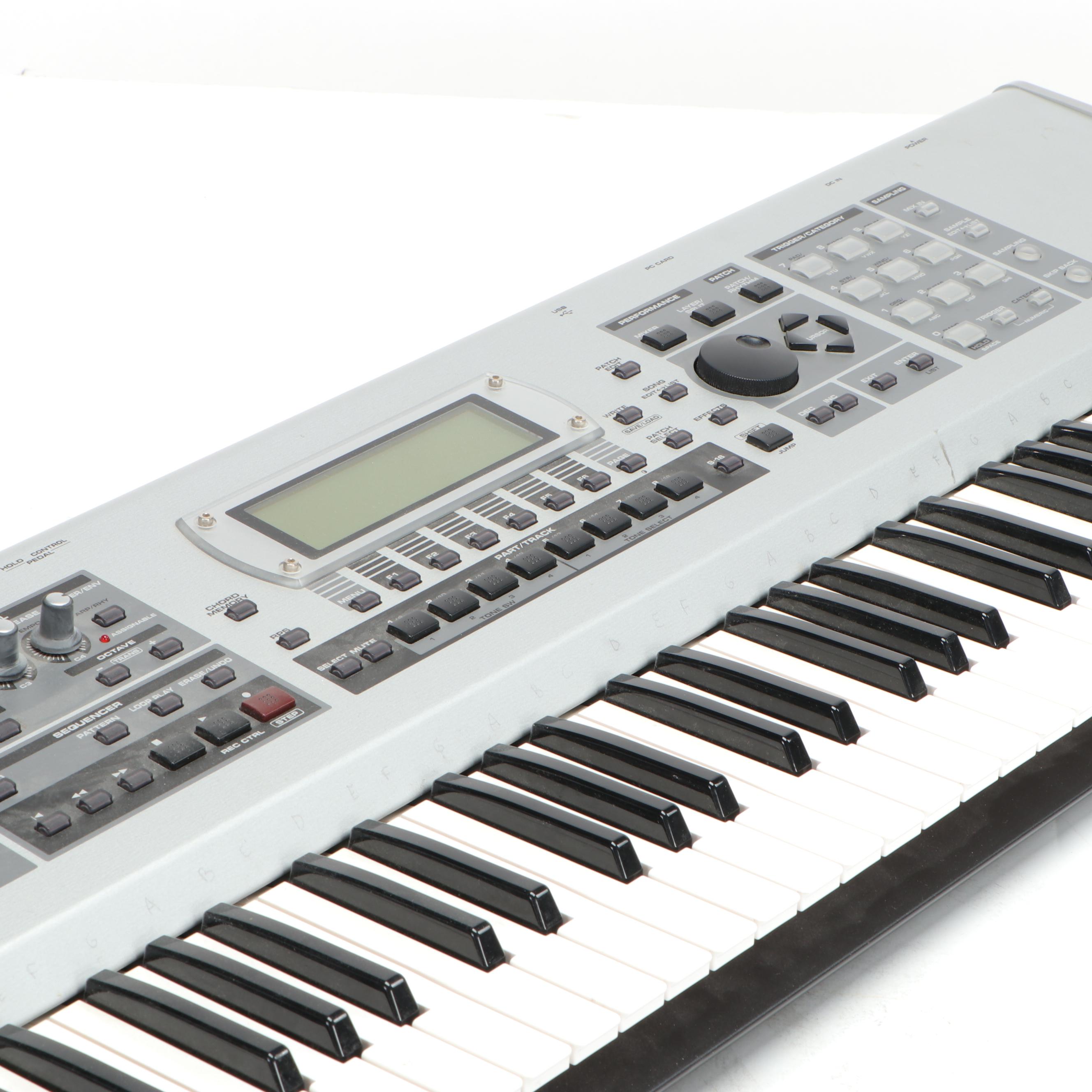 Roland Fantom-Xa Workstation Keyboard