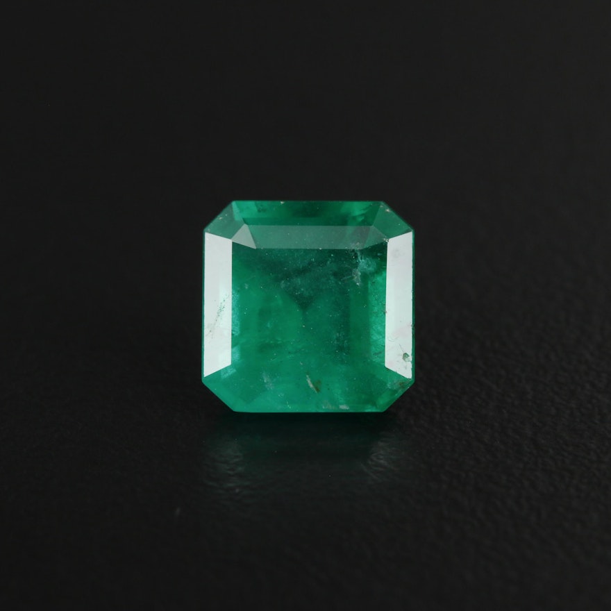 Loose 3.01 CT Brazilian Emerald Gemstone with GIA Report