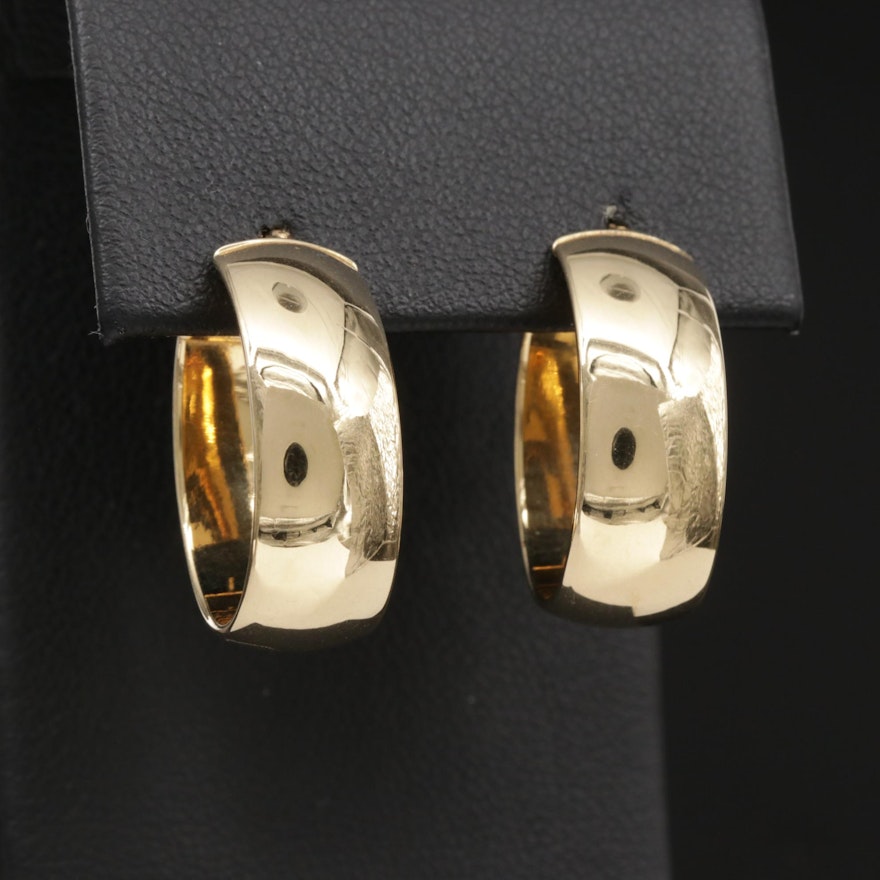 18K Gold Oval Hoop Earrings