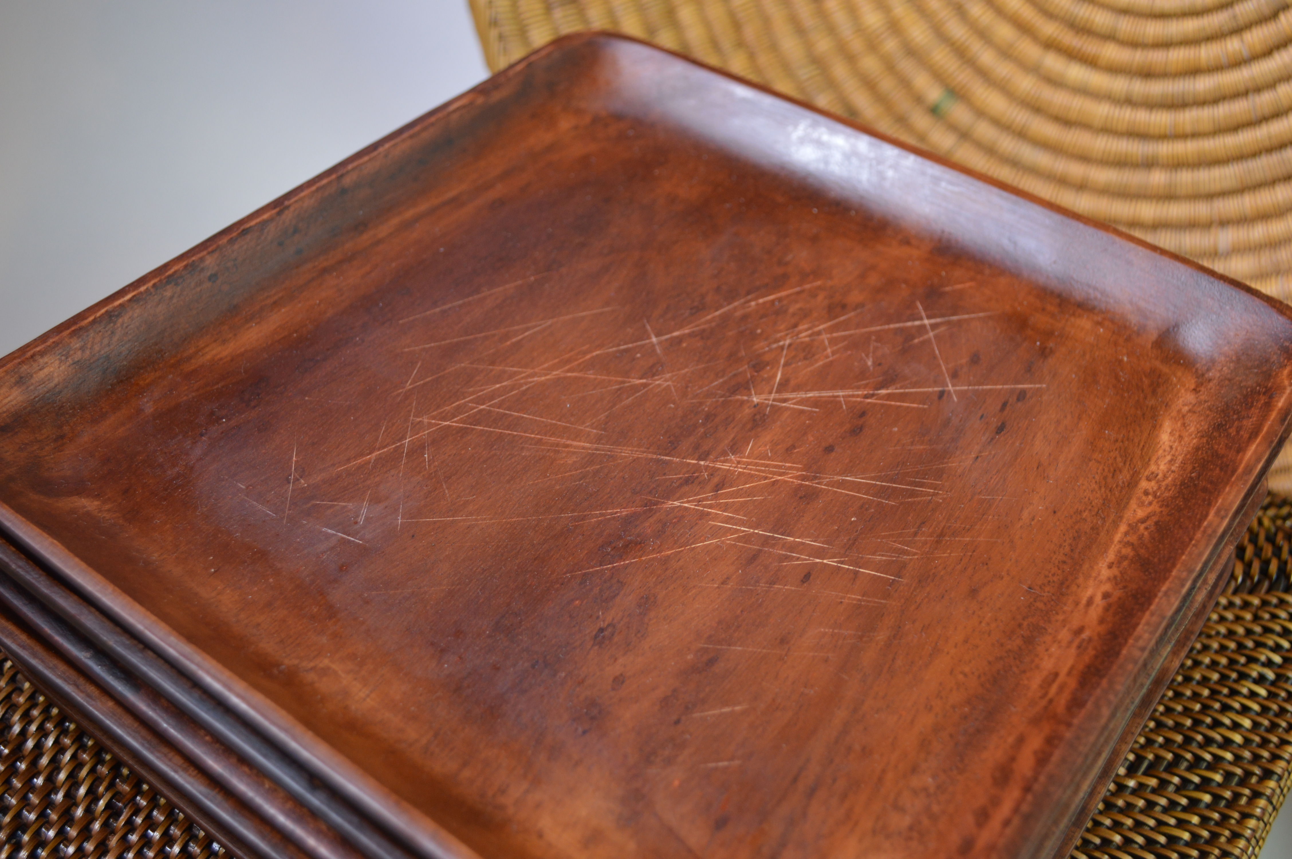 Entertaining Tableware with Chargers, Plates and Oval Serving Tray