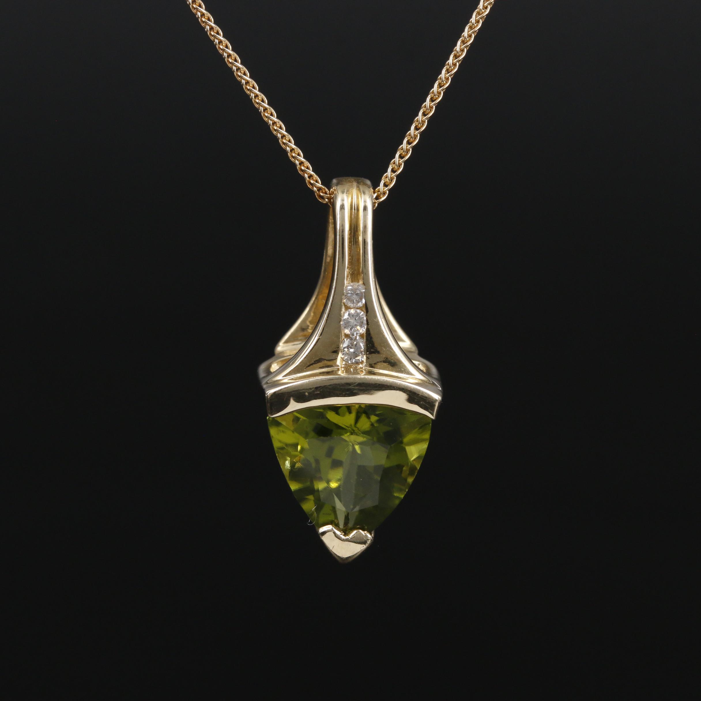14K Yellow Gold Peridot and Diamond Pendant Necklace