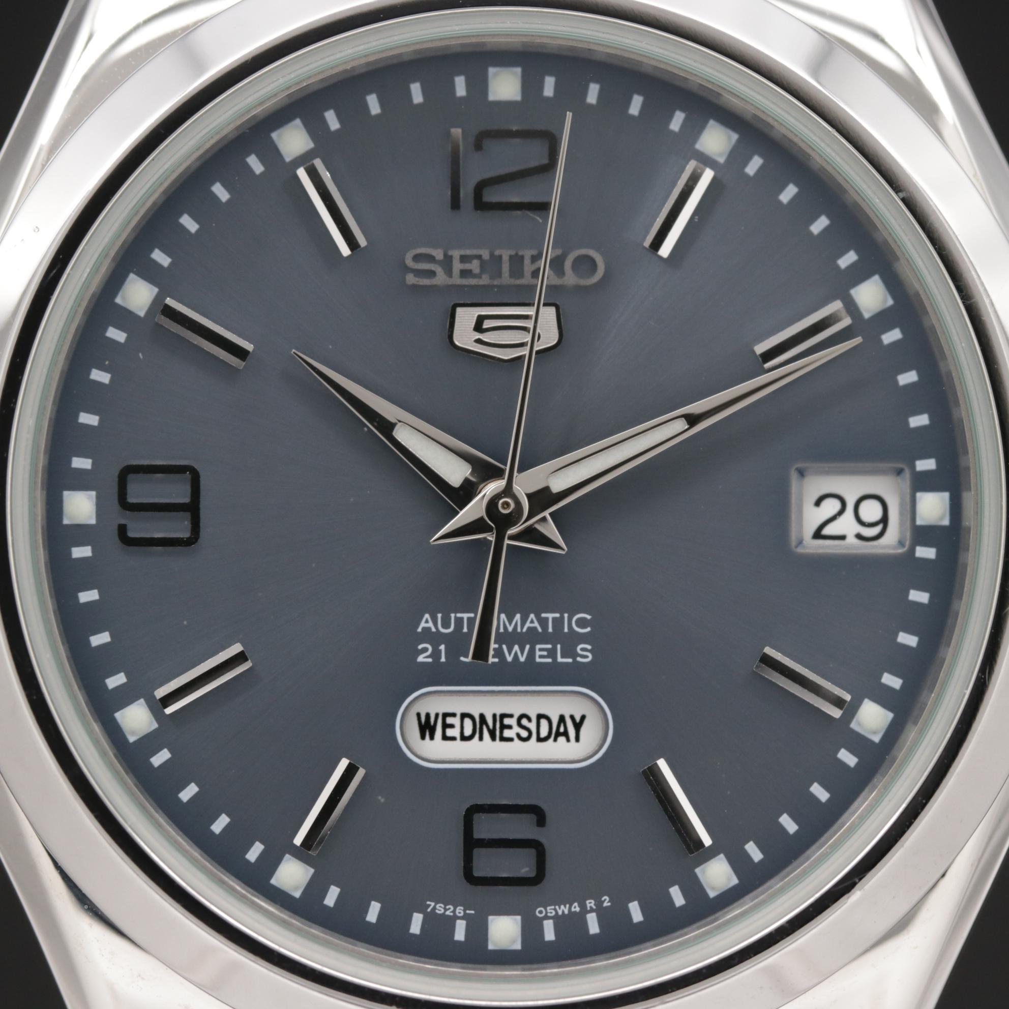 Seiko 5 Day-Date SNK621 Stainless Steel Automatic Watch