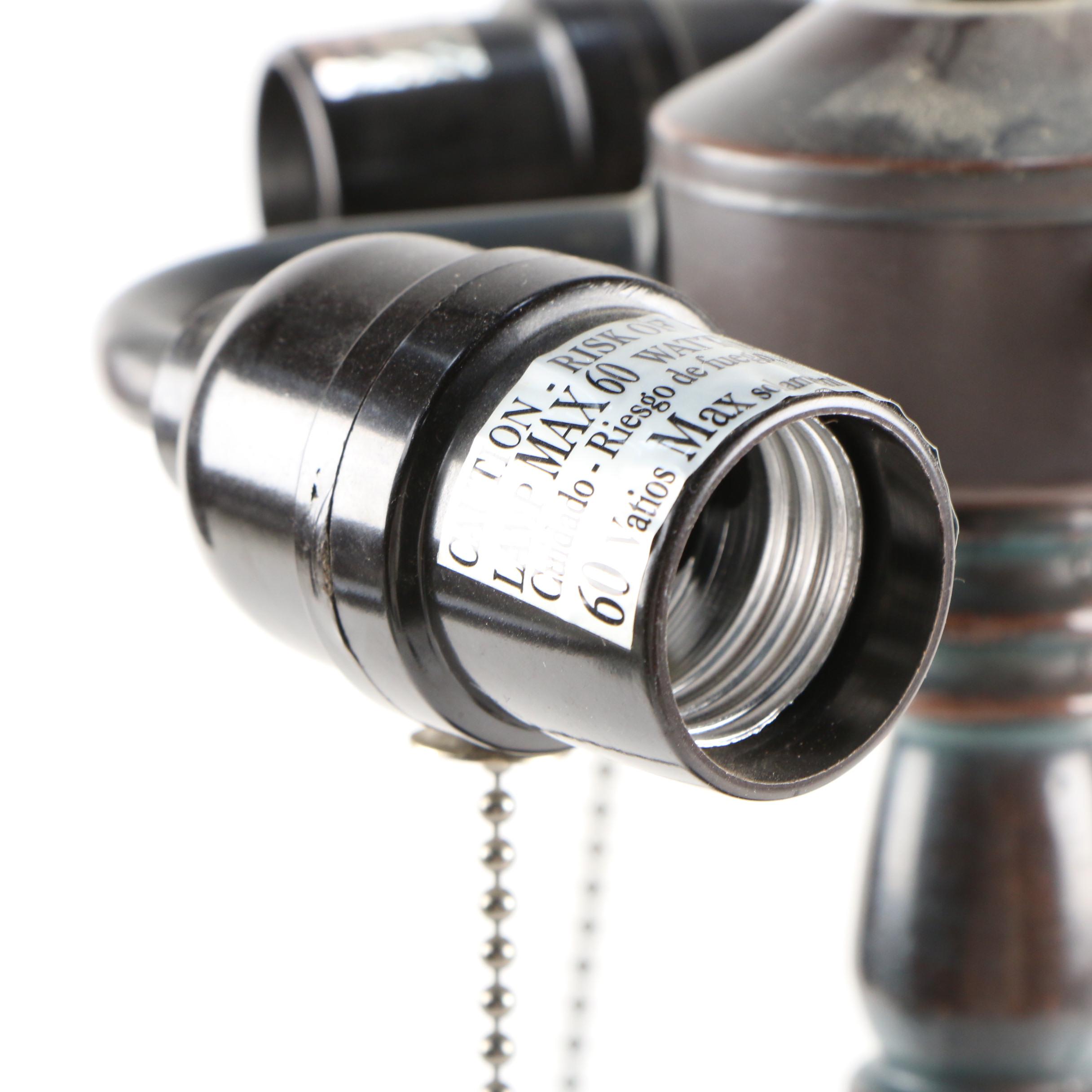 Tiffany Style Stained Glass Lily Motif Table Lamp with Metal Base