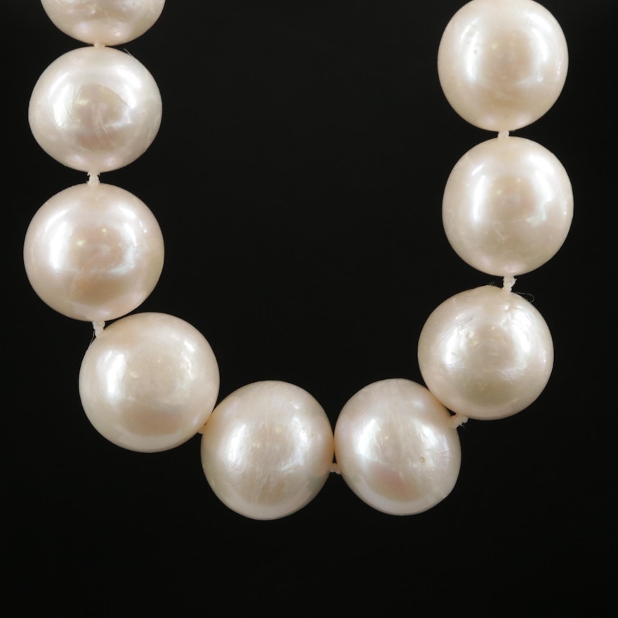 Graduated Strand of Pearls with 14K Gold Clasp