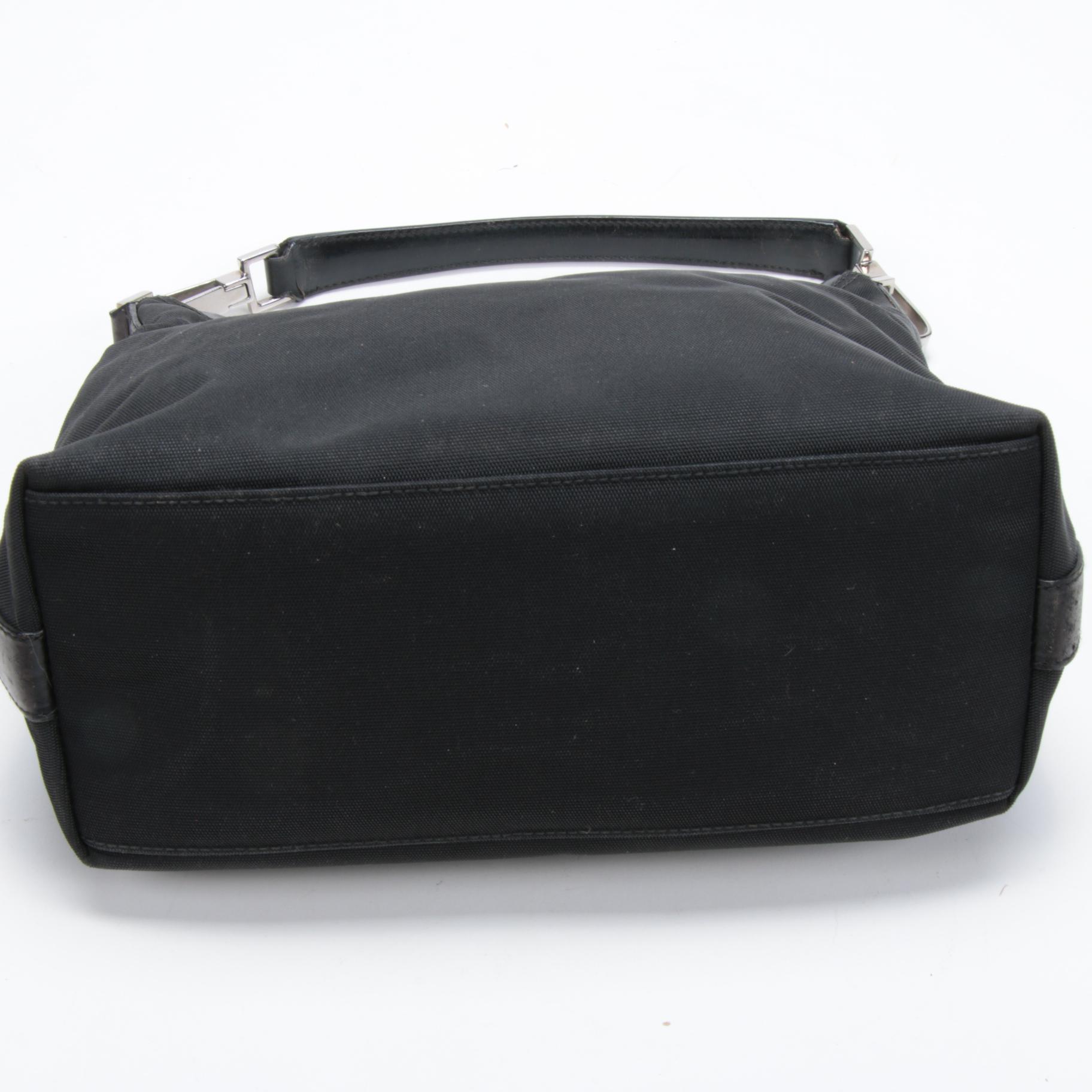 Gucci Black Canvas and Leather Shoulder Bag