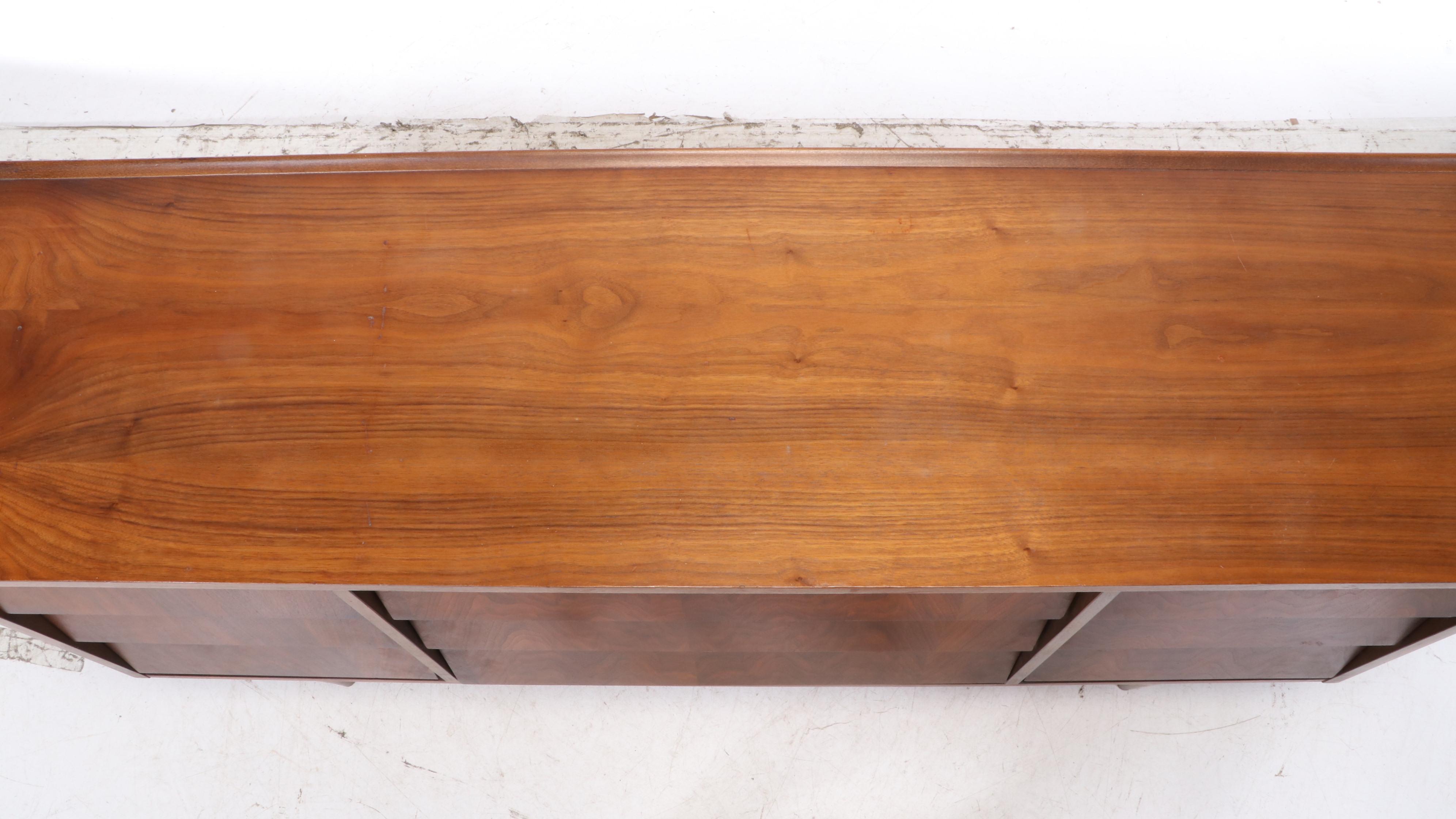 Mid Century Modern Walnut Chest of Drawers