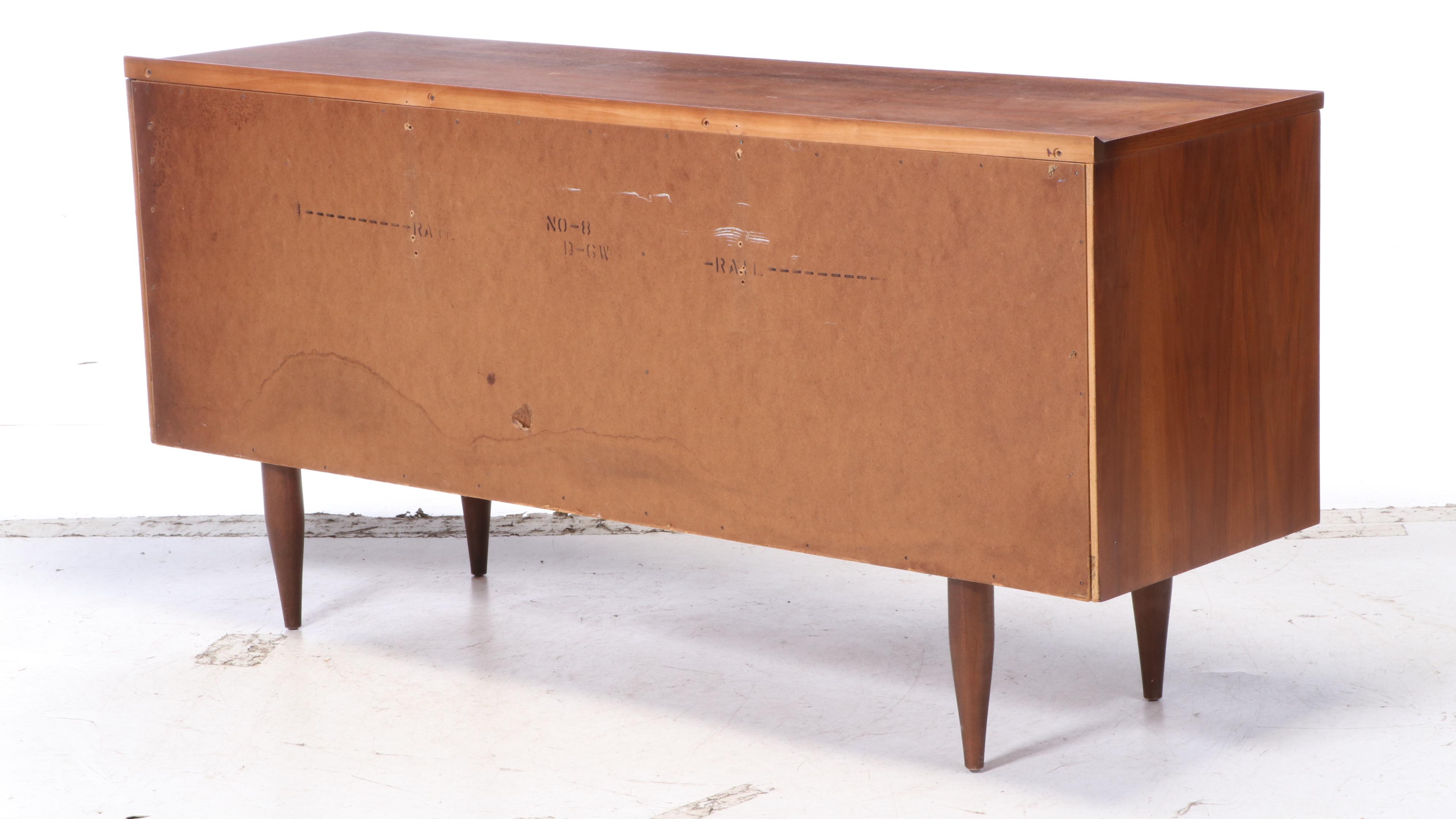 Mid Century Modern Walnut Chest of Drawers