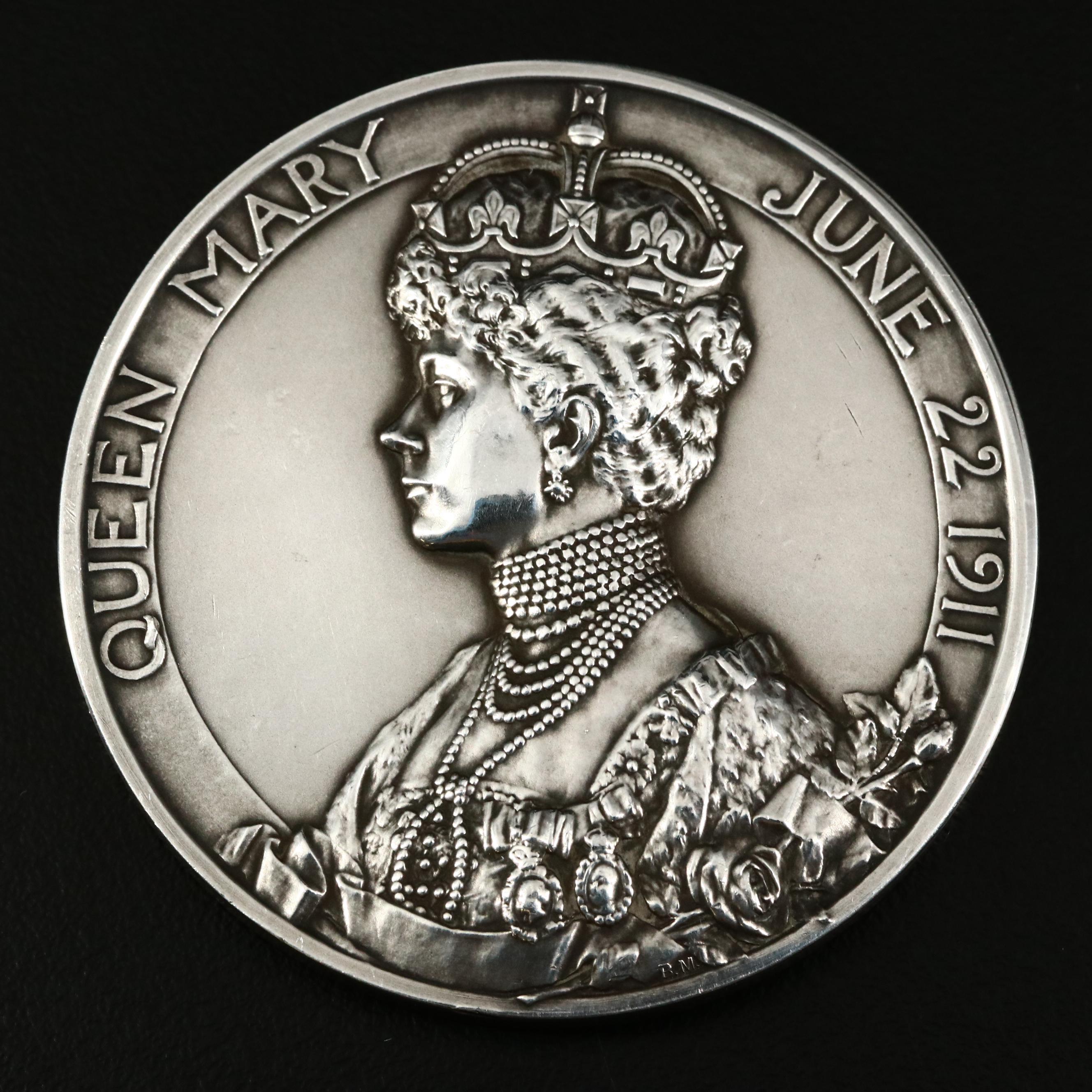 Queen Victoria Diamond Jubilee and King George V Coronation Silver Medallions