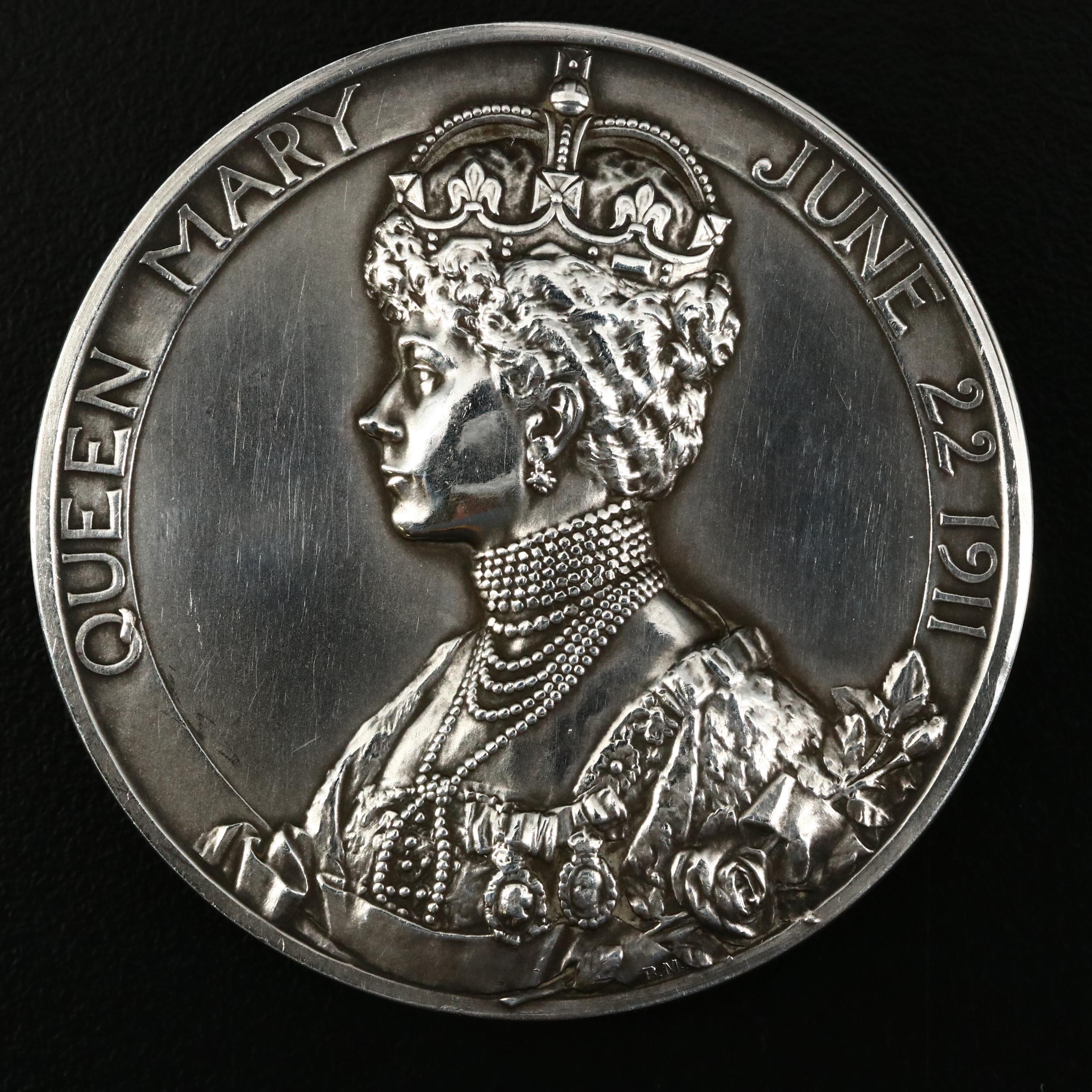 Queen Victoria Diamond Jubilee and King George V Coronation Silver Medallions