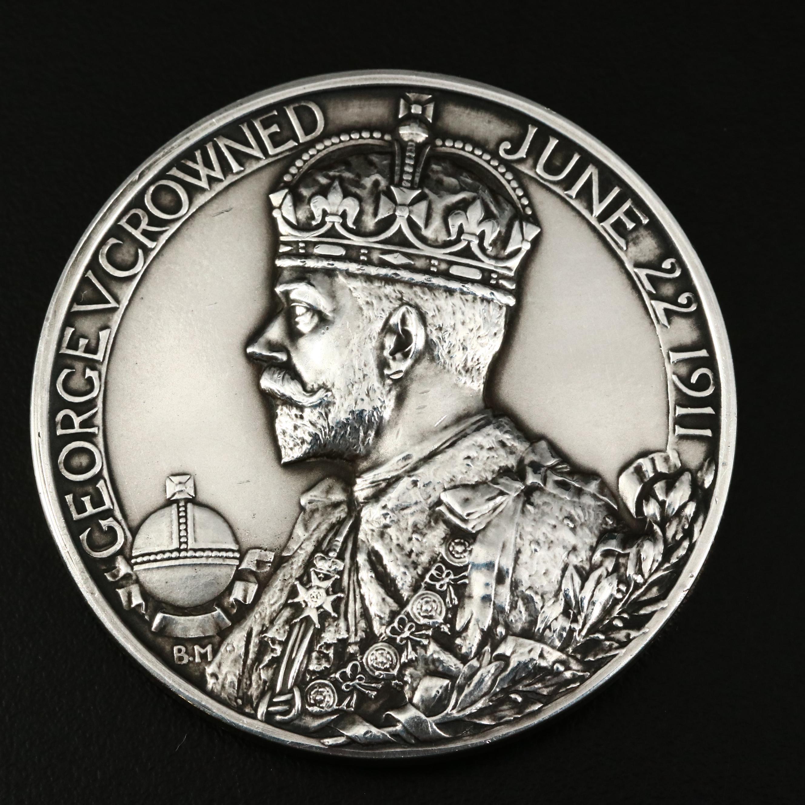 Queen Victoria Diamond Jubilee and King George V Coronation Silver Medallions