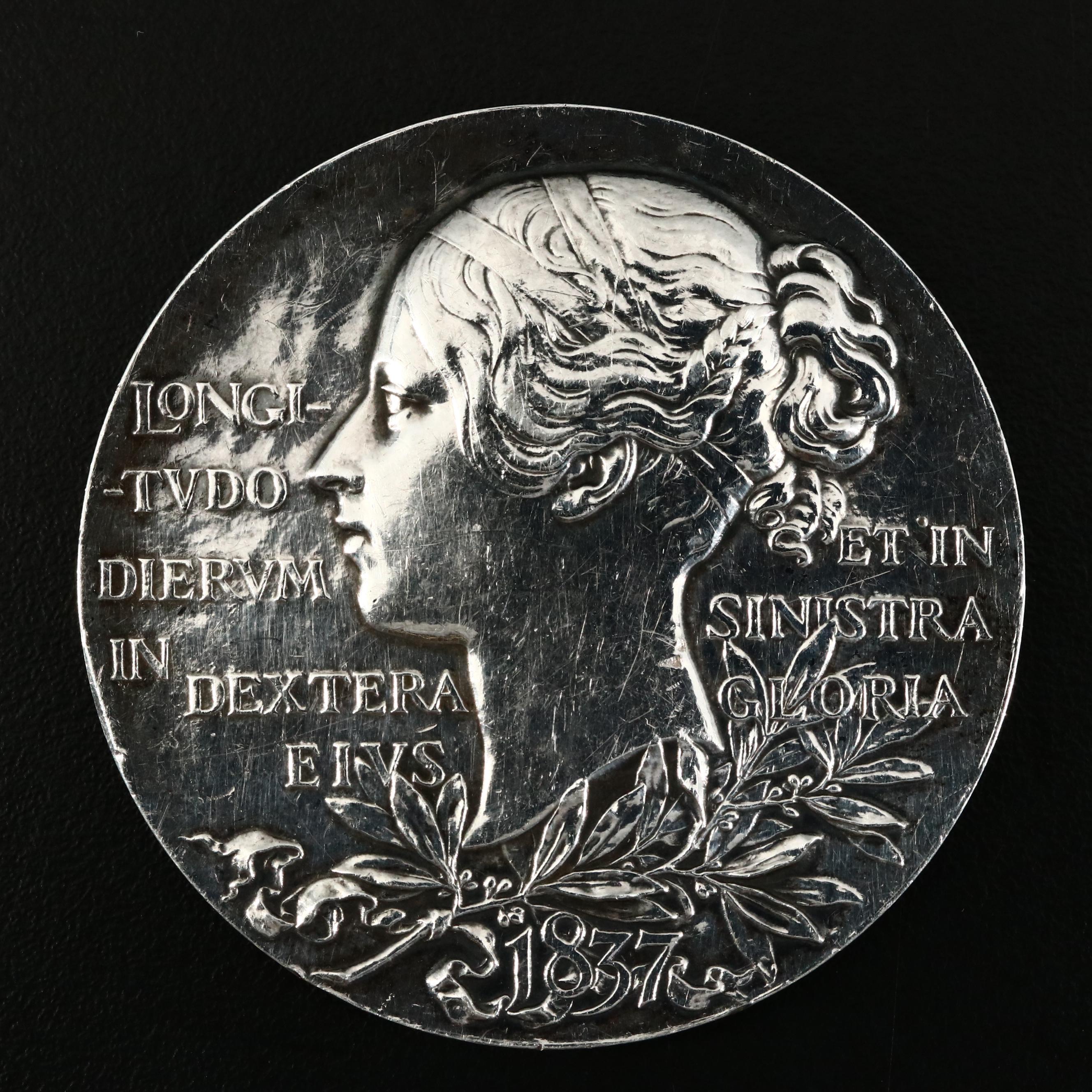 Queen Victoria Diamond Jubilee and King George V Coronation Silver Medallions