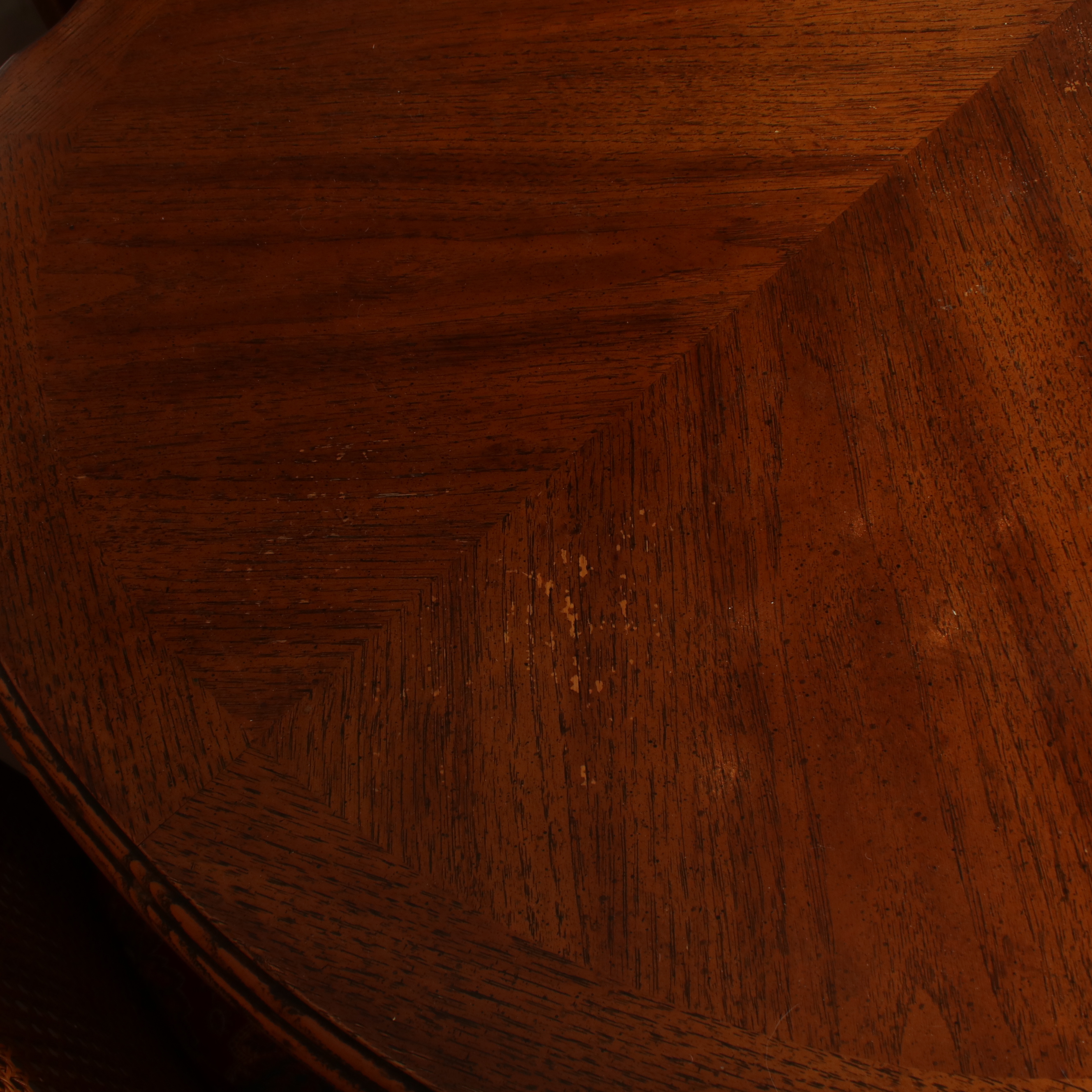 Drexel Heritage "Cabernet" Dining Table and Chairs, Late 20th Century