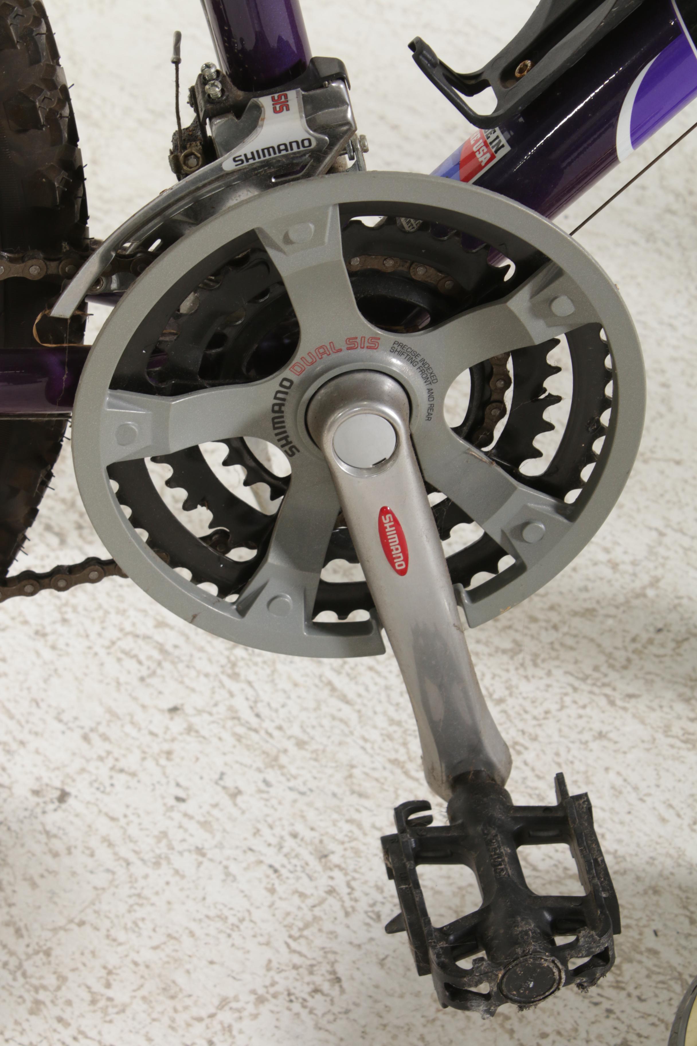 Raleigh M20 Mountain Trail Bicycle