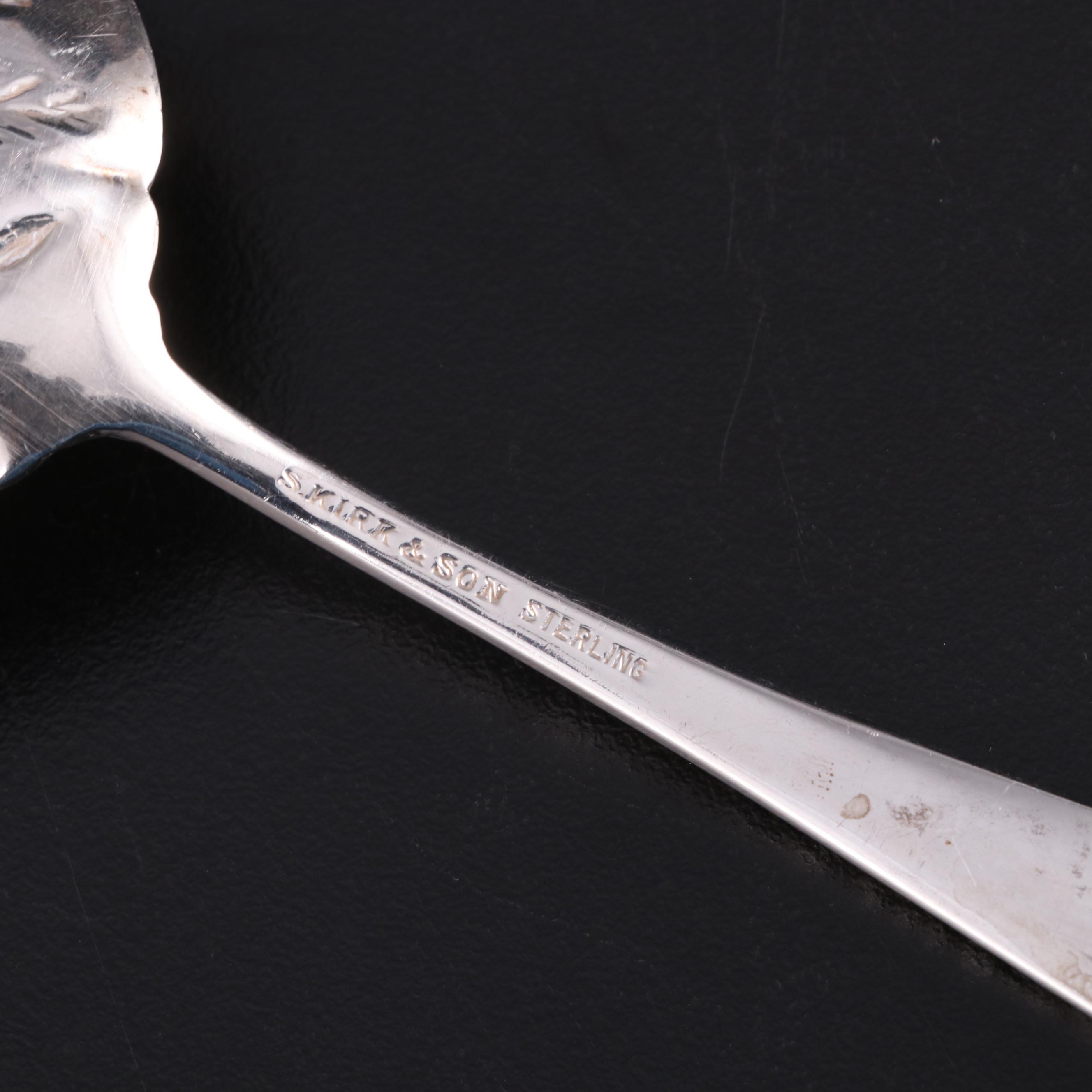 Towle Sterling "Just a Thimbleful" Shot Glass with Kirk Repousse and Louis XV