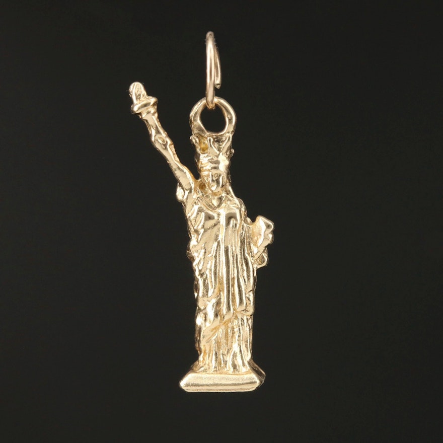 14K Yellow Gold Statue of Liberty Pendant