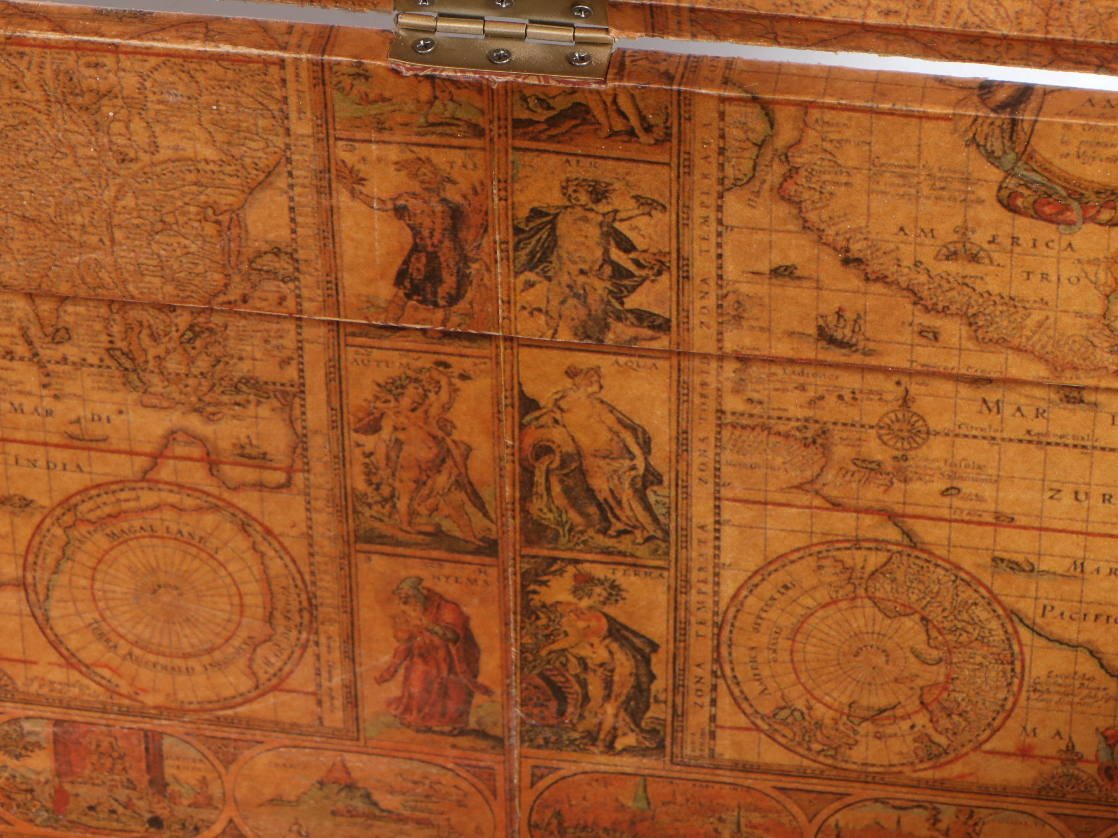 Decorative Travel Trunk Coffee Table with Storage