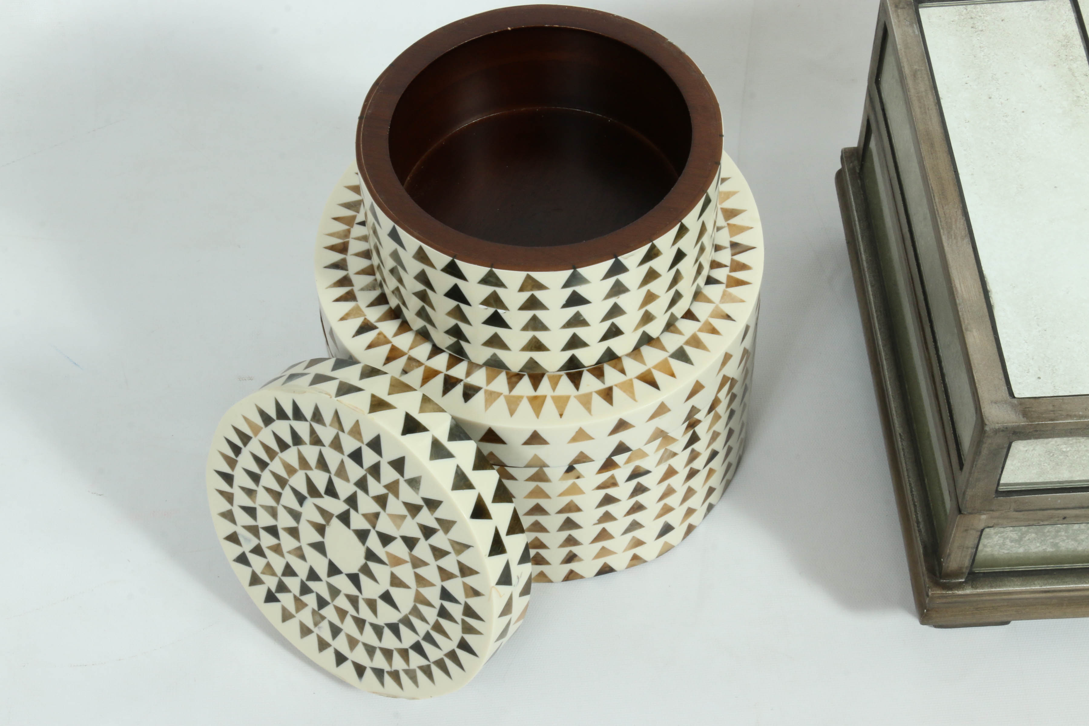 Modern Decor Including Mirrored Dresser Box, Inlaid Containers & Polished Horns