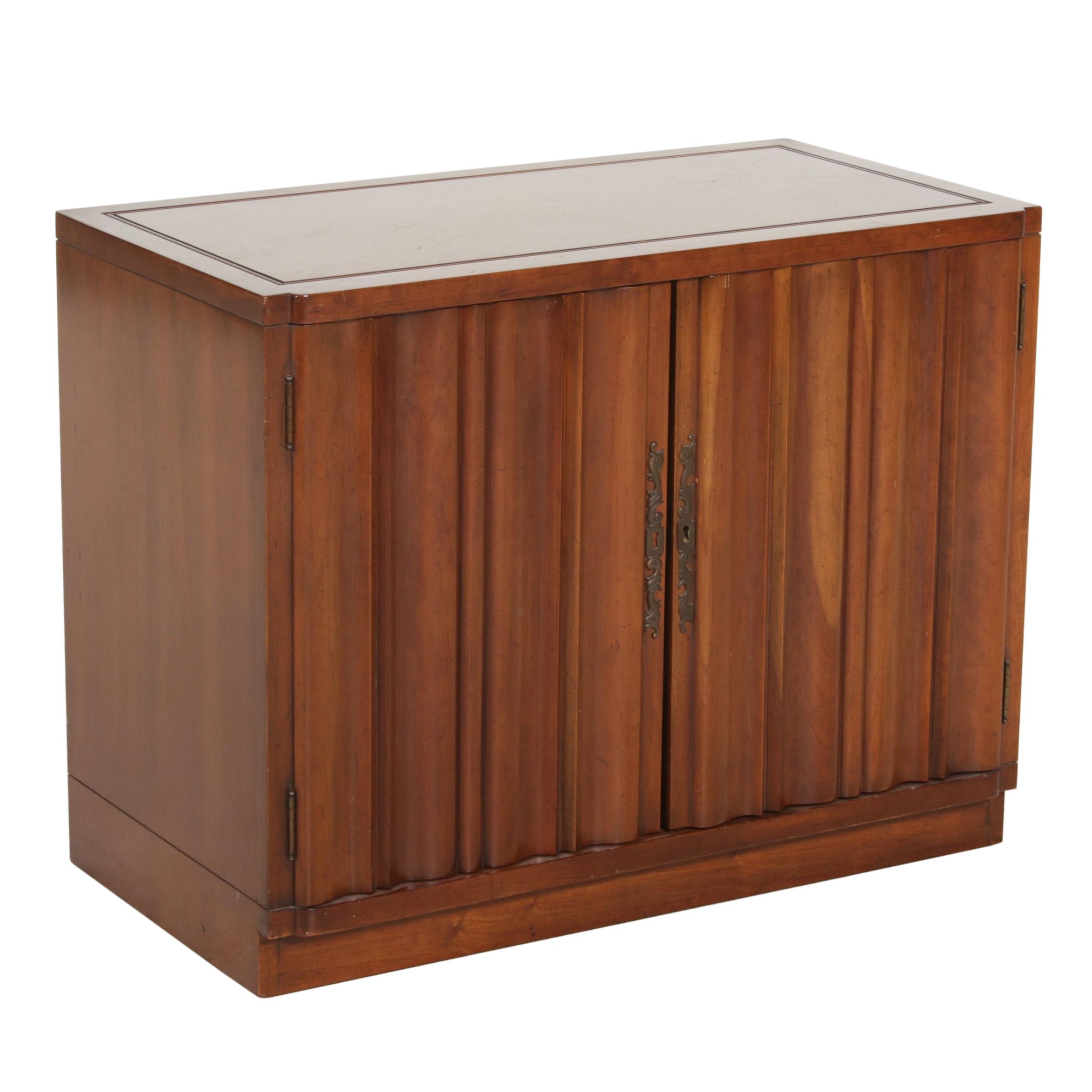 Heritage Henredon Maple Veneer Side Cabinet