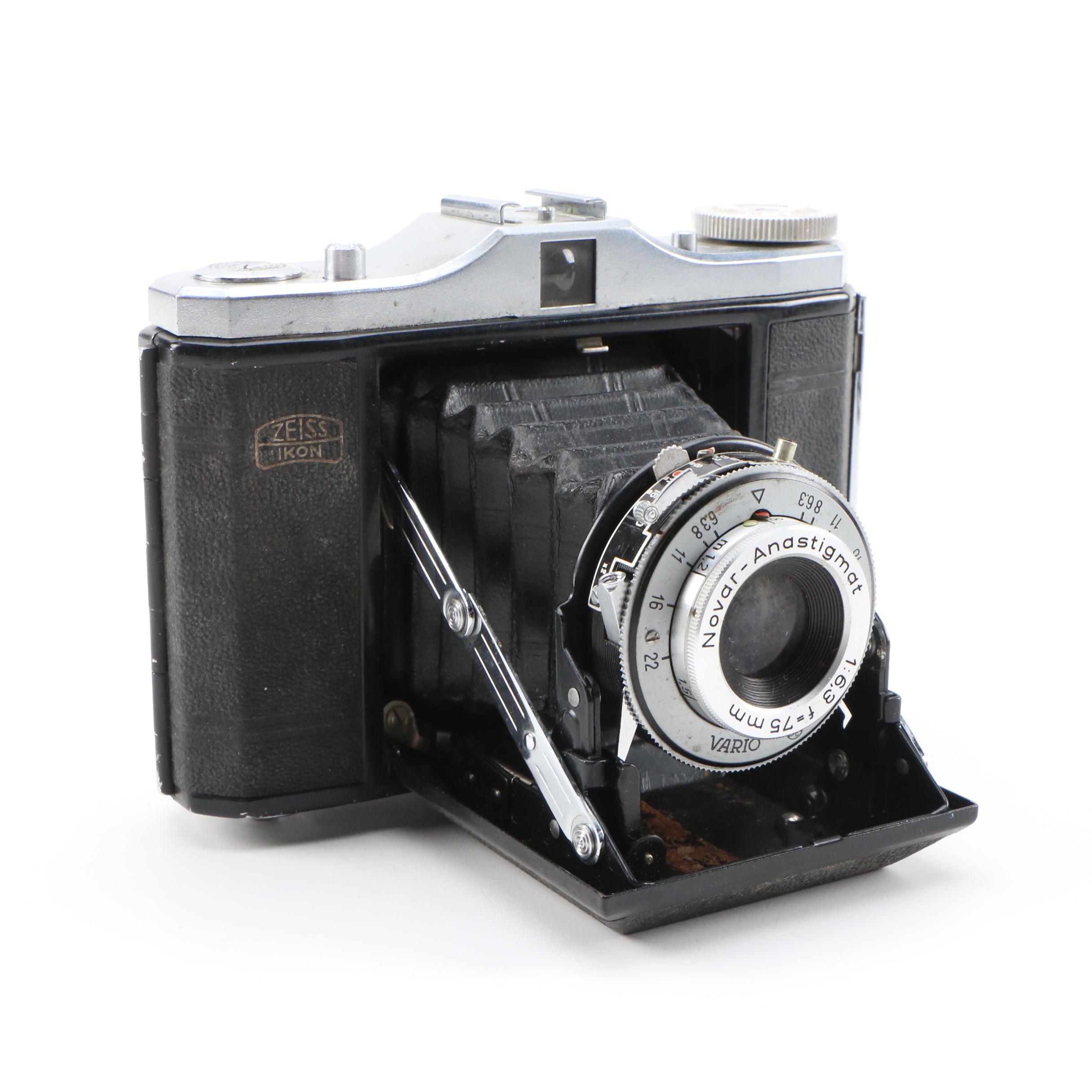 Certo Six Rangefinder Camera and Zeiss Ikon "Nettar" Rangefinder Camera