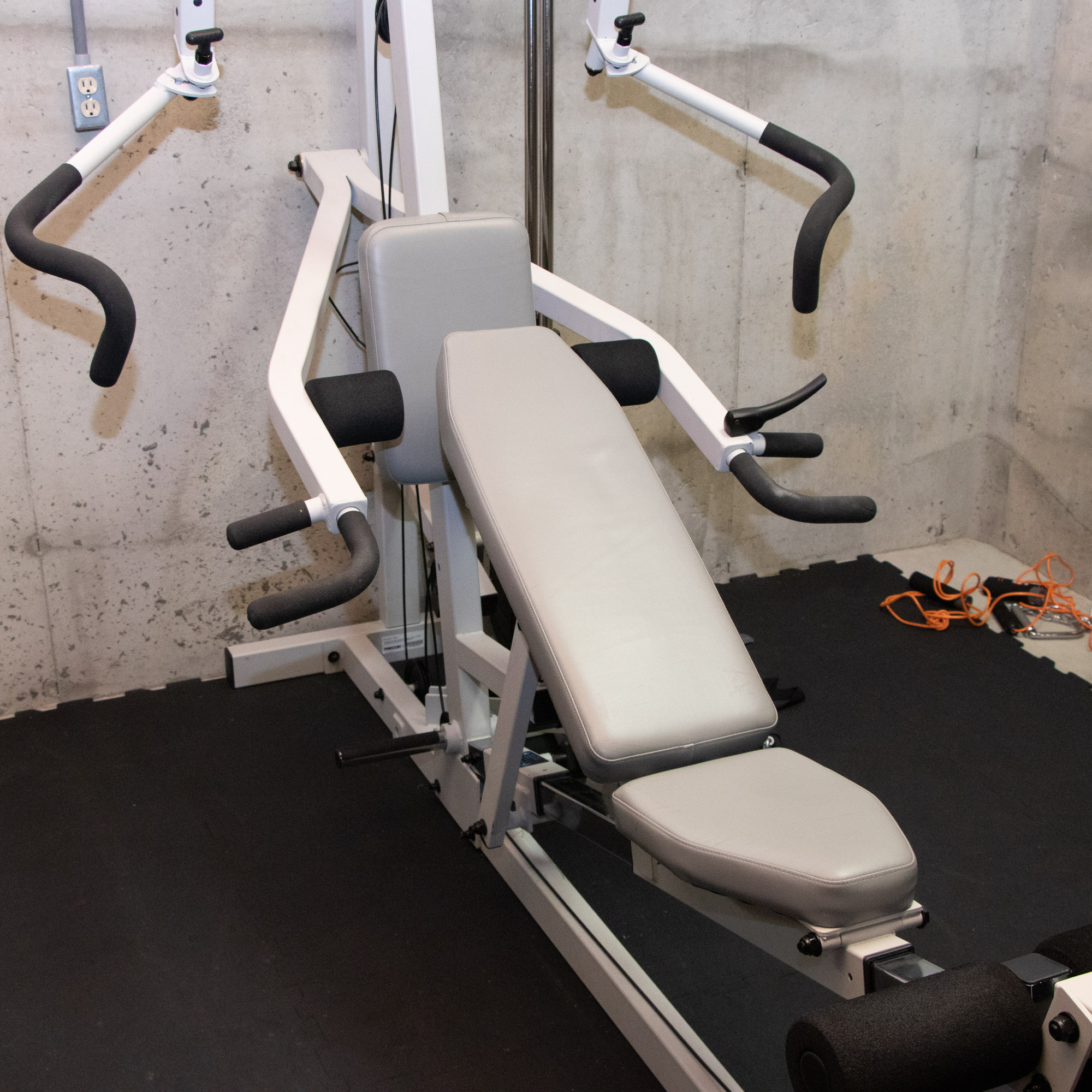 Pacific Fitness/Precor "Solana" Multi-Exercise Strength Training Home Gym