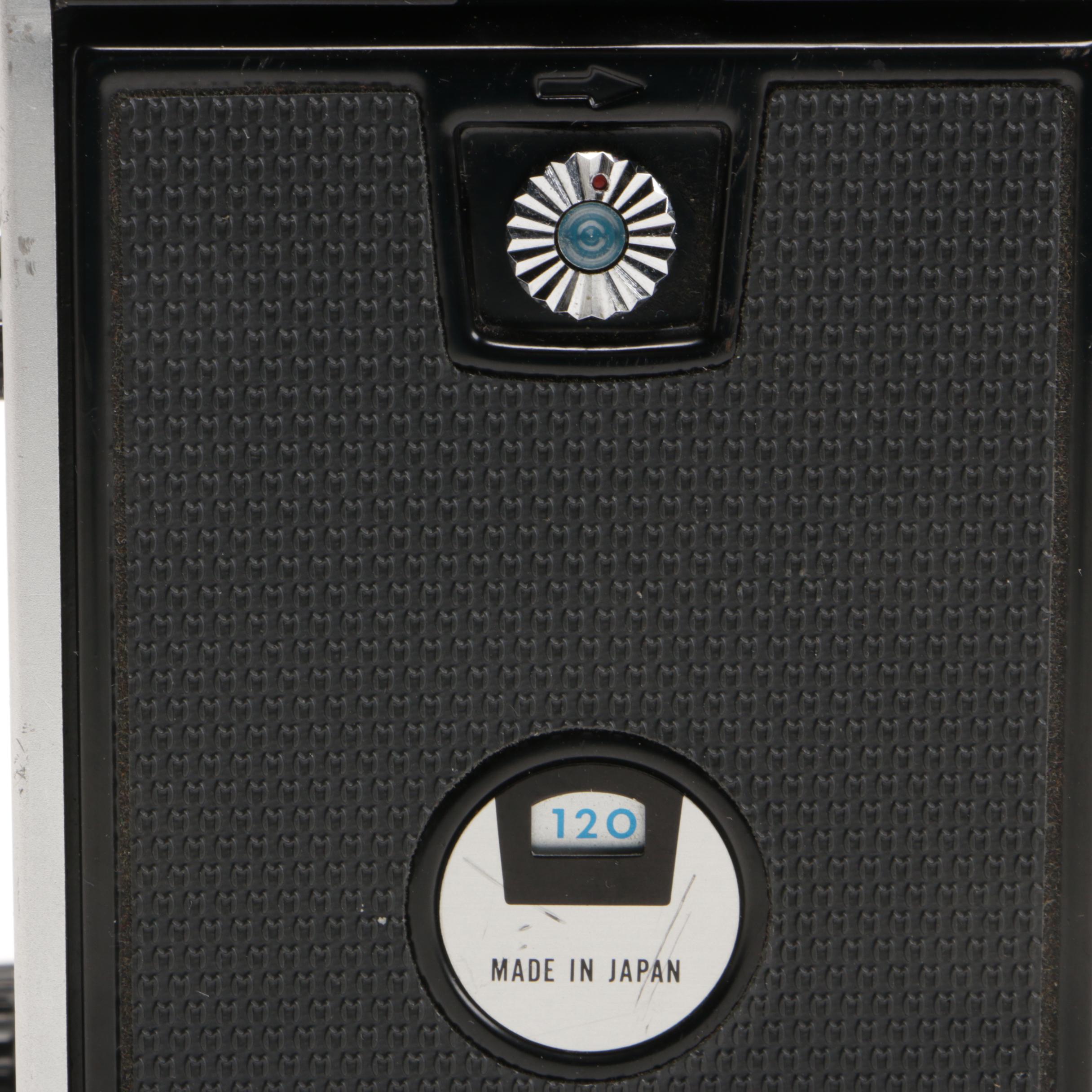 Mamiya C220 Twin Lens Reflex Medium Format Film Camera, Mid 20th Century