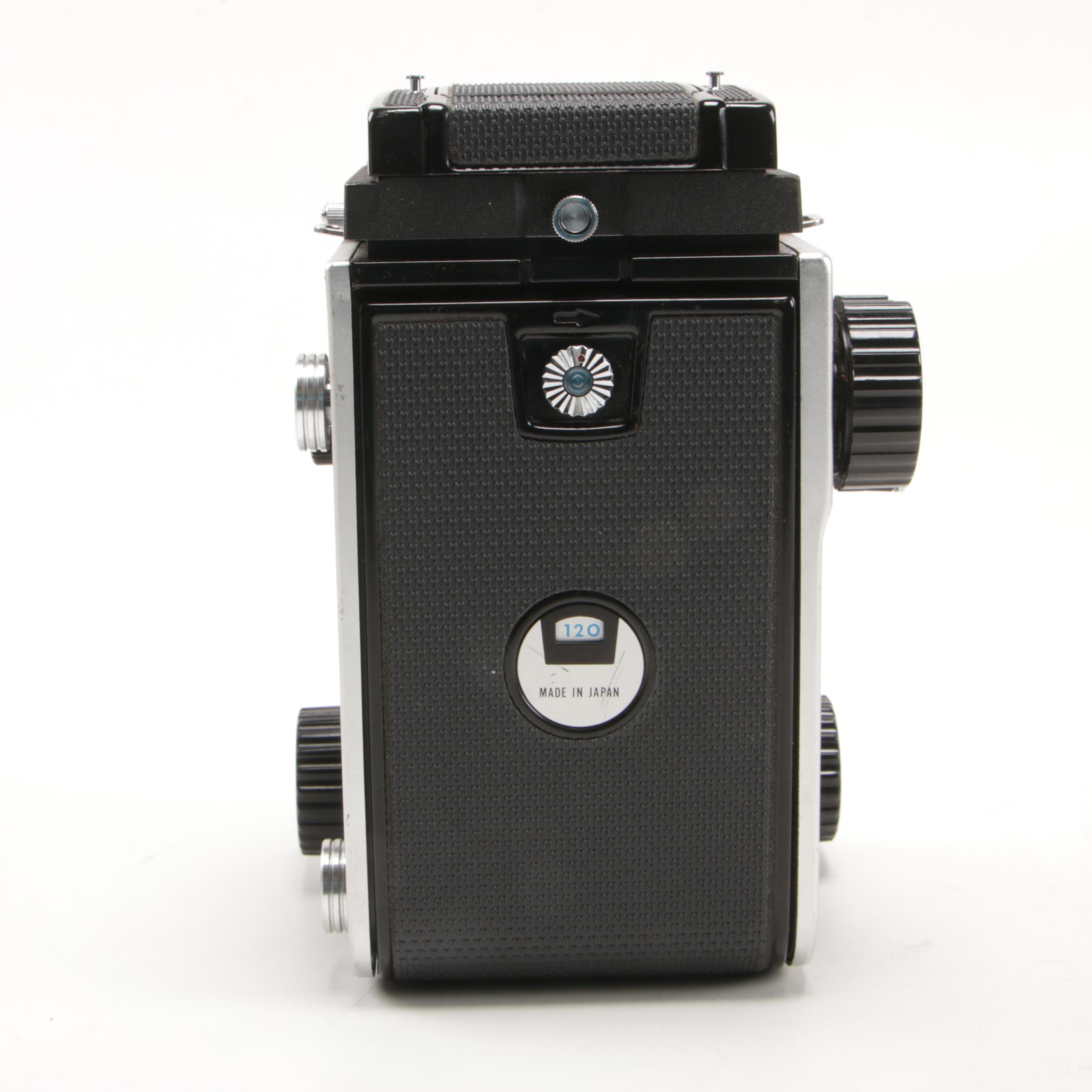 Mamiya C220 Twin Lens Reflex Medium Format Film Camera, Mid 20th Century