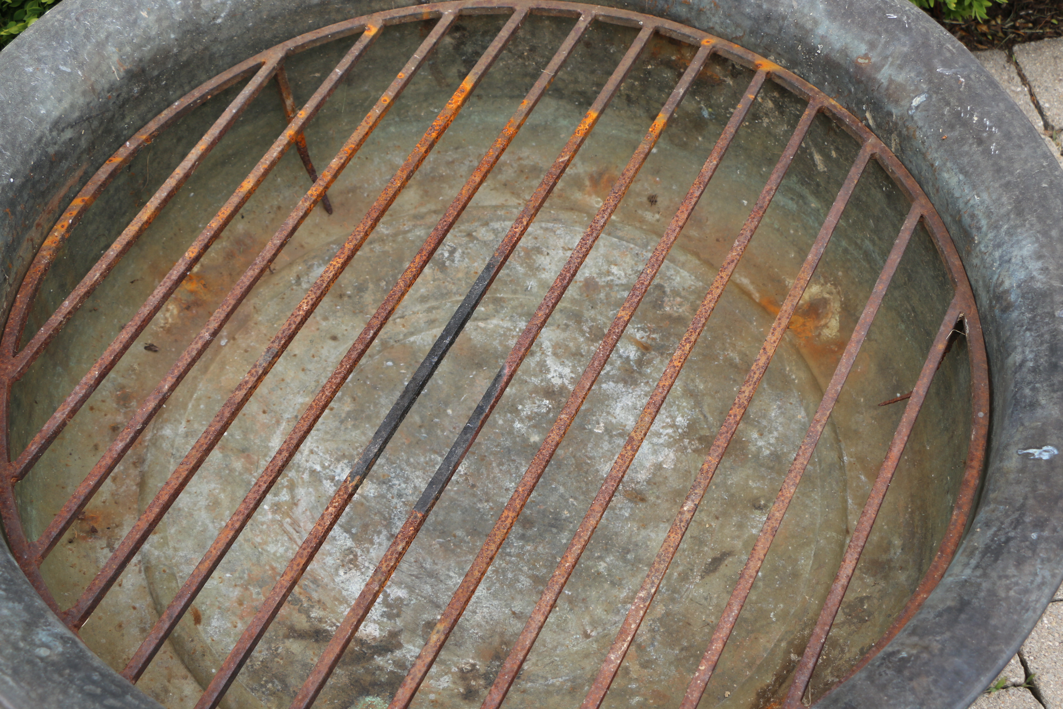 Smith & Hawken Verdigris Patina Round Wood Burning Fire Pit