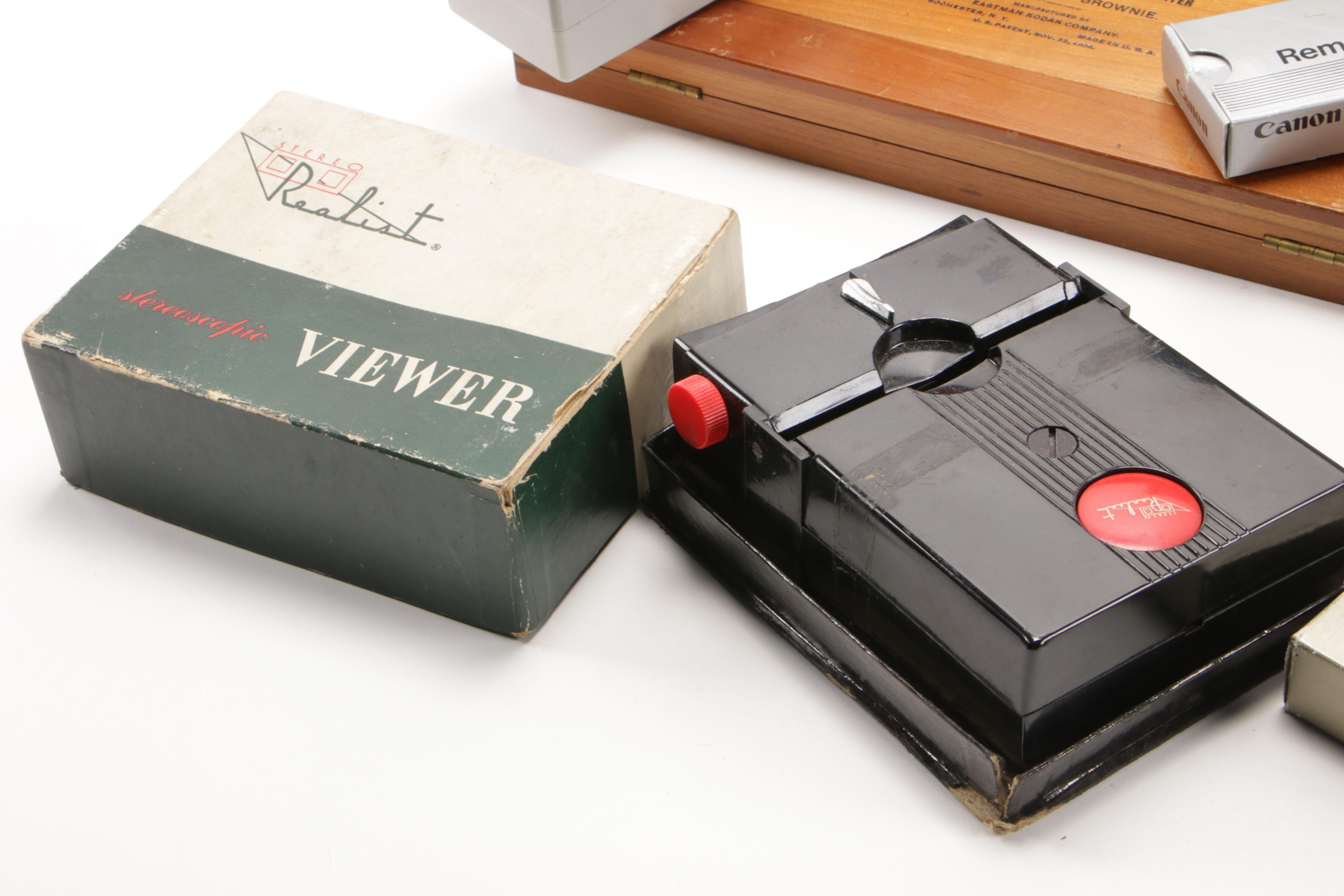 Minolta "Mini 35 II" Slide Projector with Canon Bellows Units, Mid-20th C.