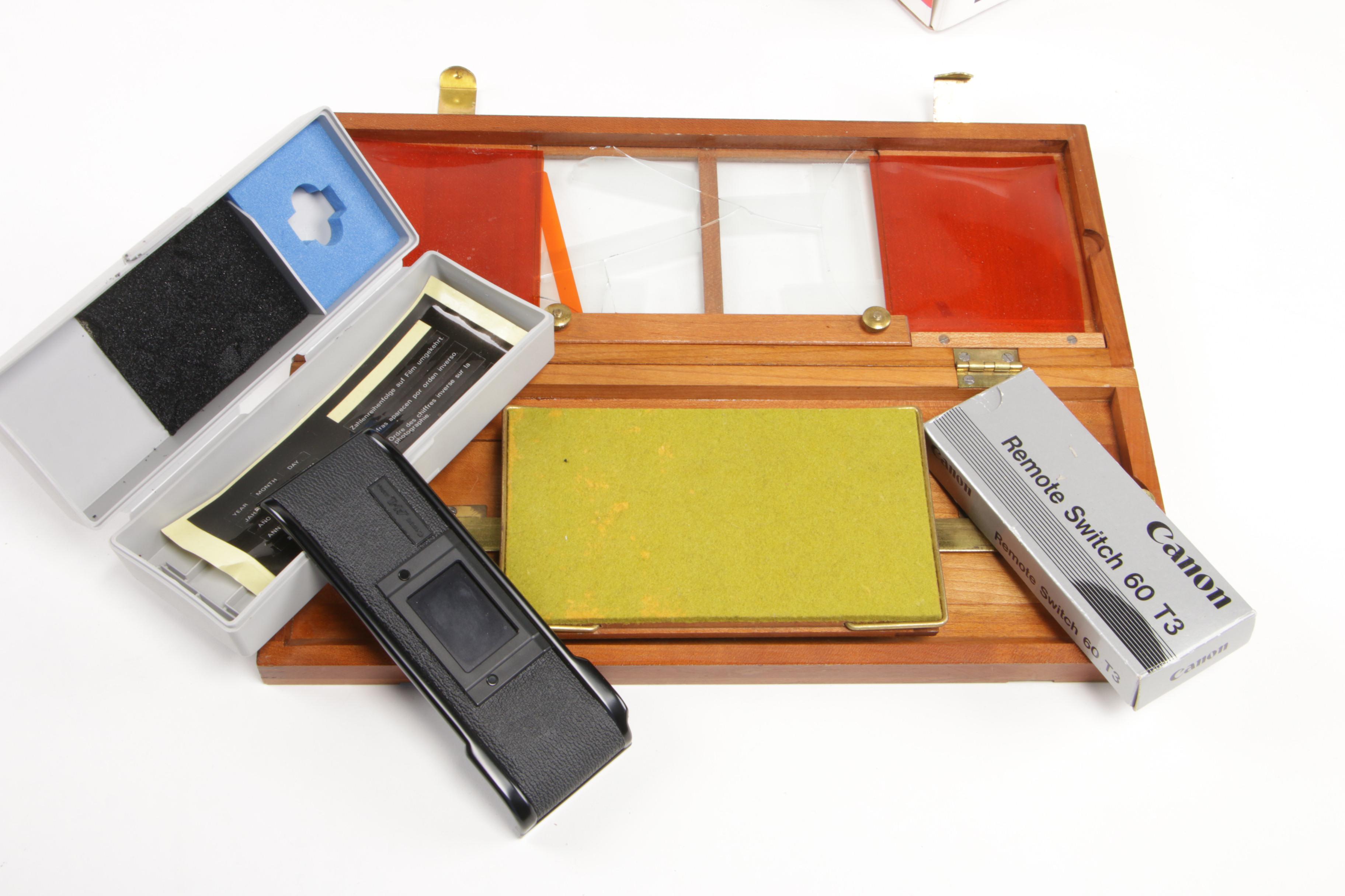 Minolta "Mini 35 II" Slide Projector with Canon Bellows Units, Mid-20th C.