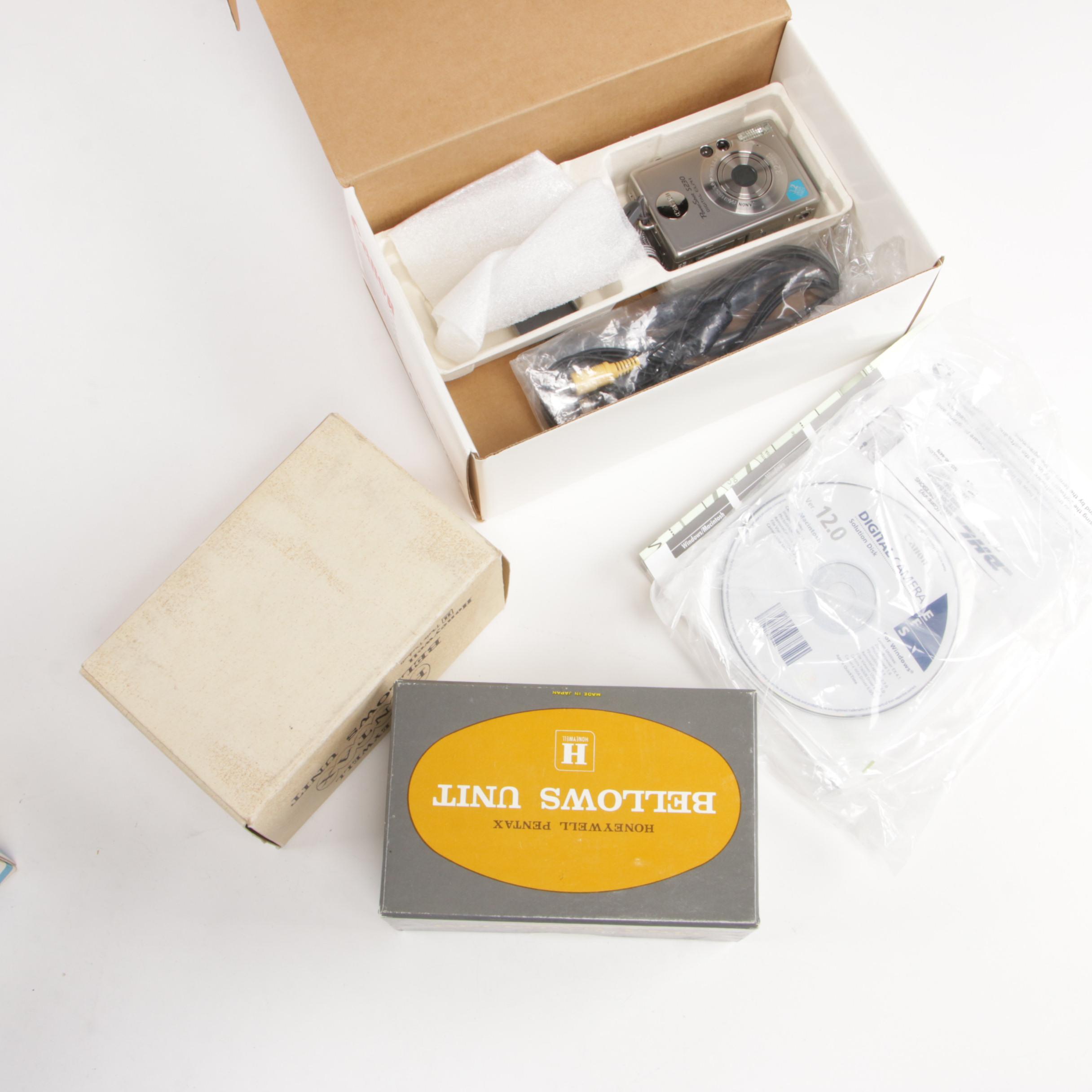 Minolta "Mini 35 II" Slide Projector with Canon Bellows Units, Mid-20th C.