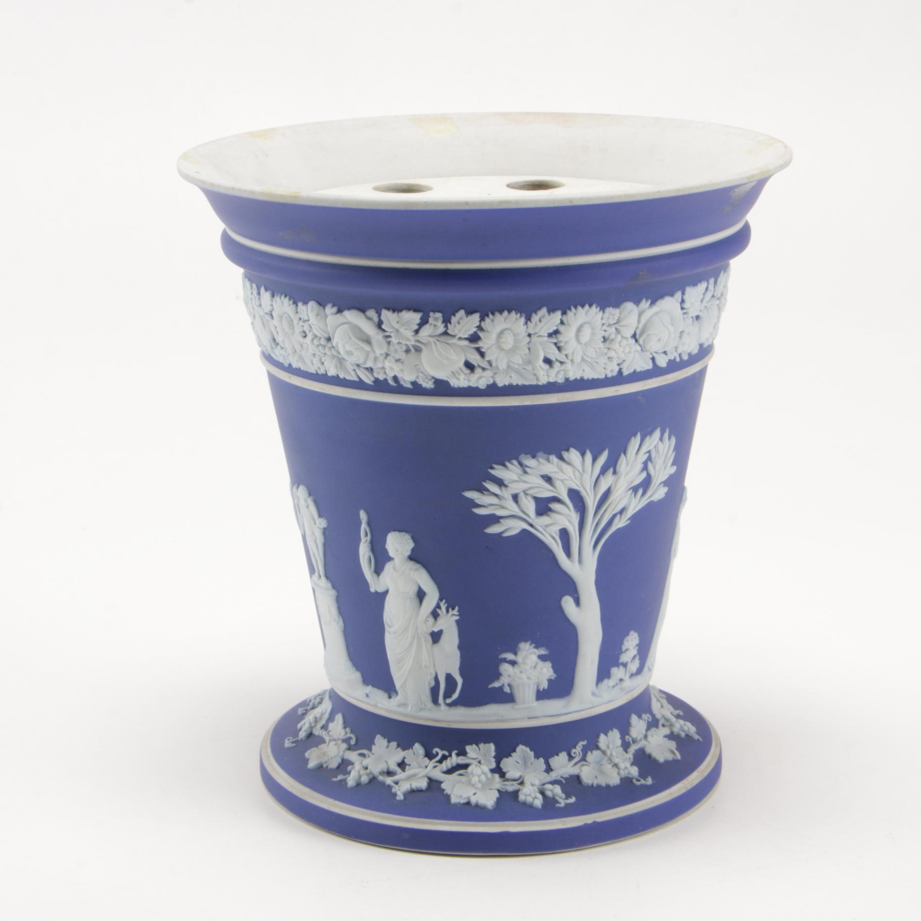 Wedgwood Jasperware Frog Vase and Queensware Trinket Box